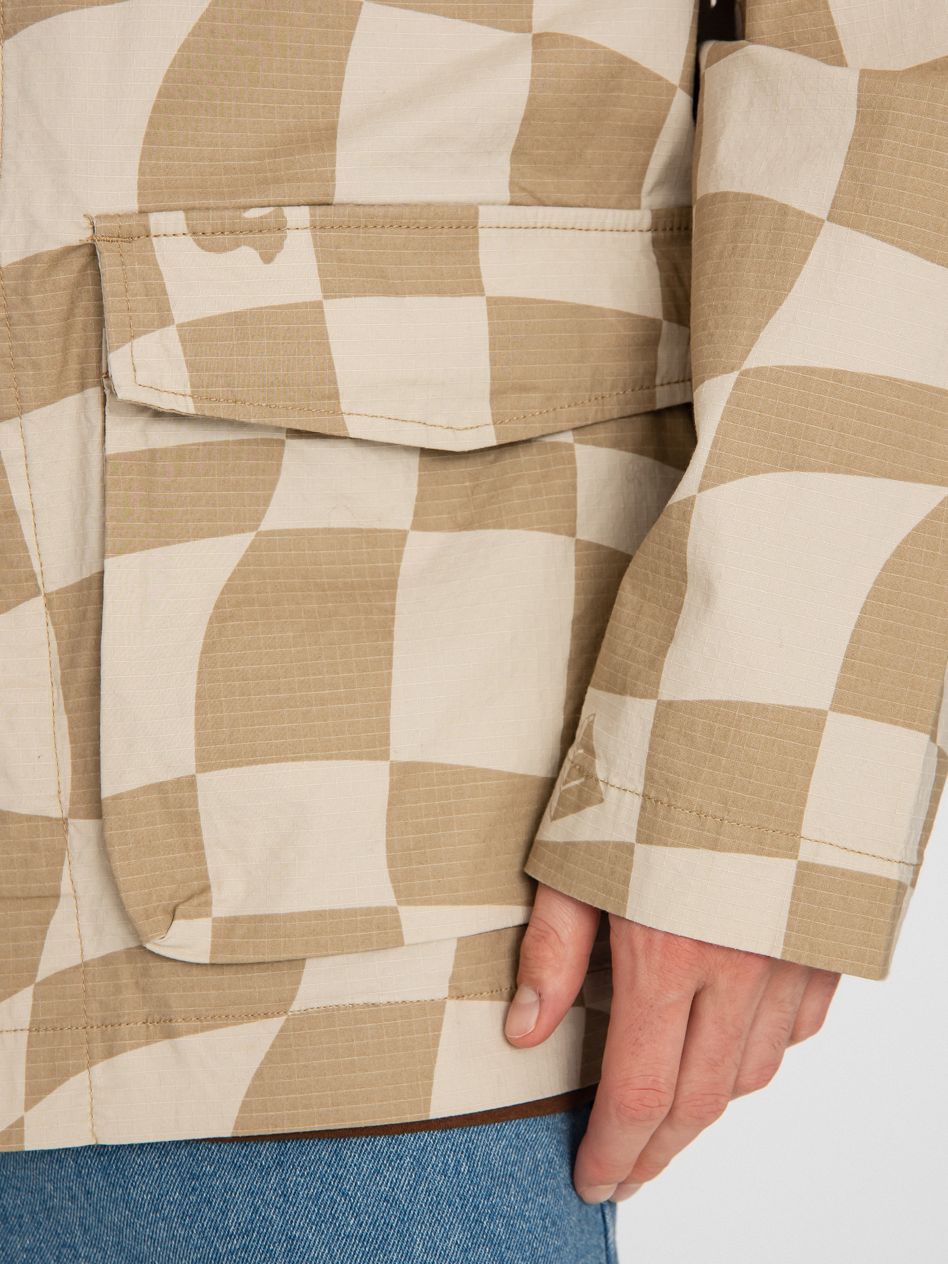 Element Яке Kingswood M65 (distorsion)