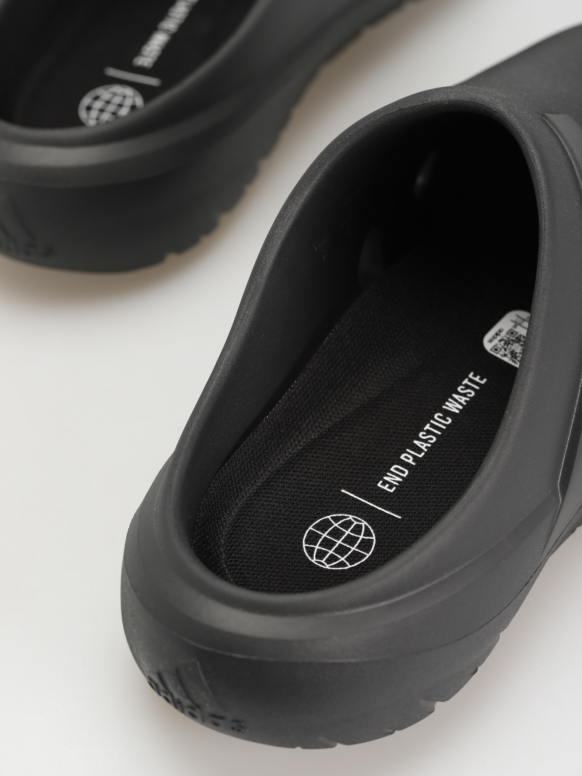 adidas Чехли Adicane Clog (carbon/carbon/cblack)