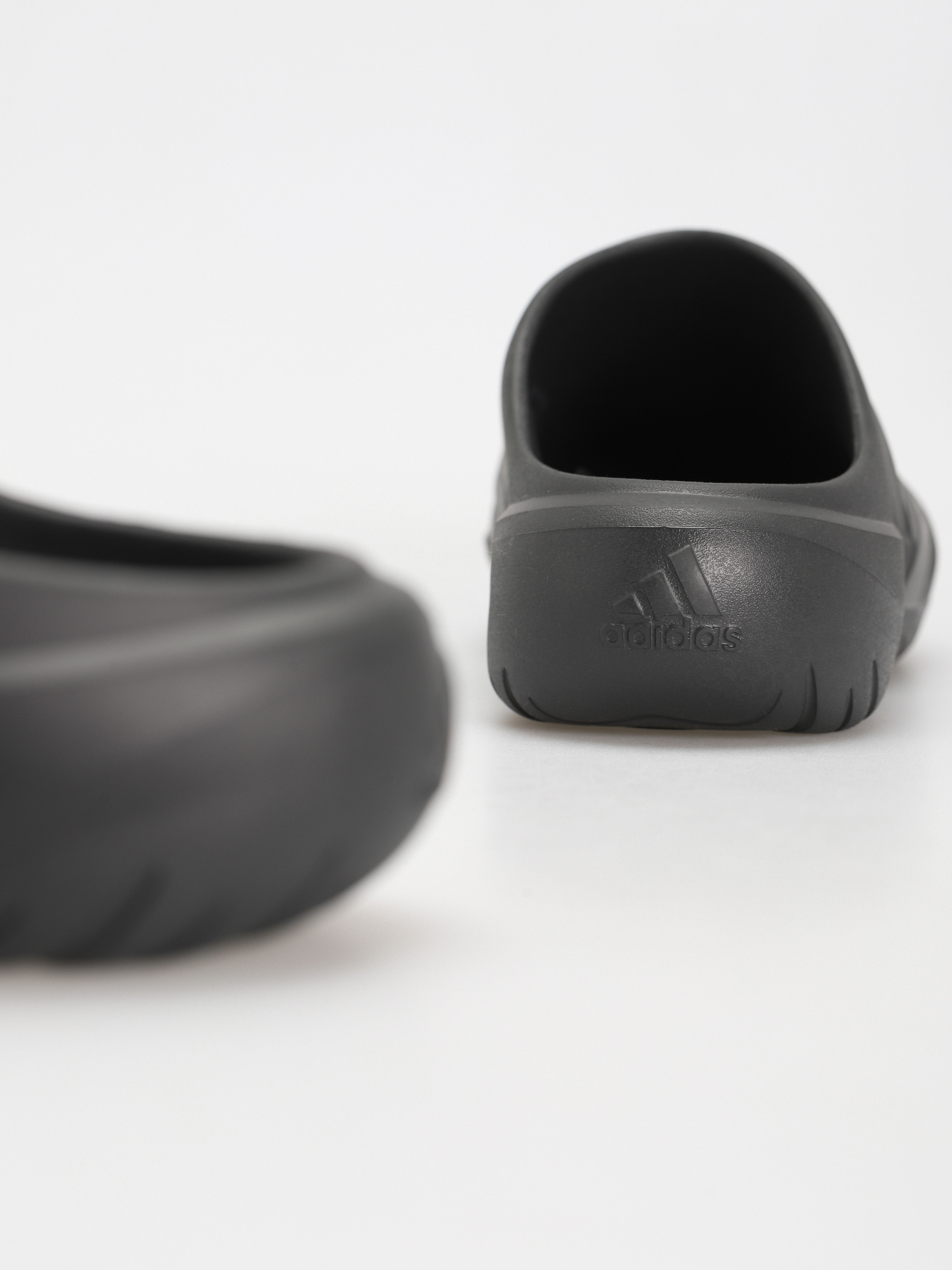 adidas Чехли Adicane Clog (carbon/carbon/cblack)