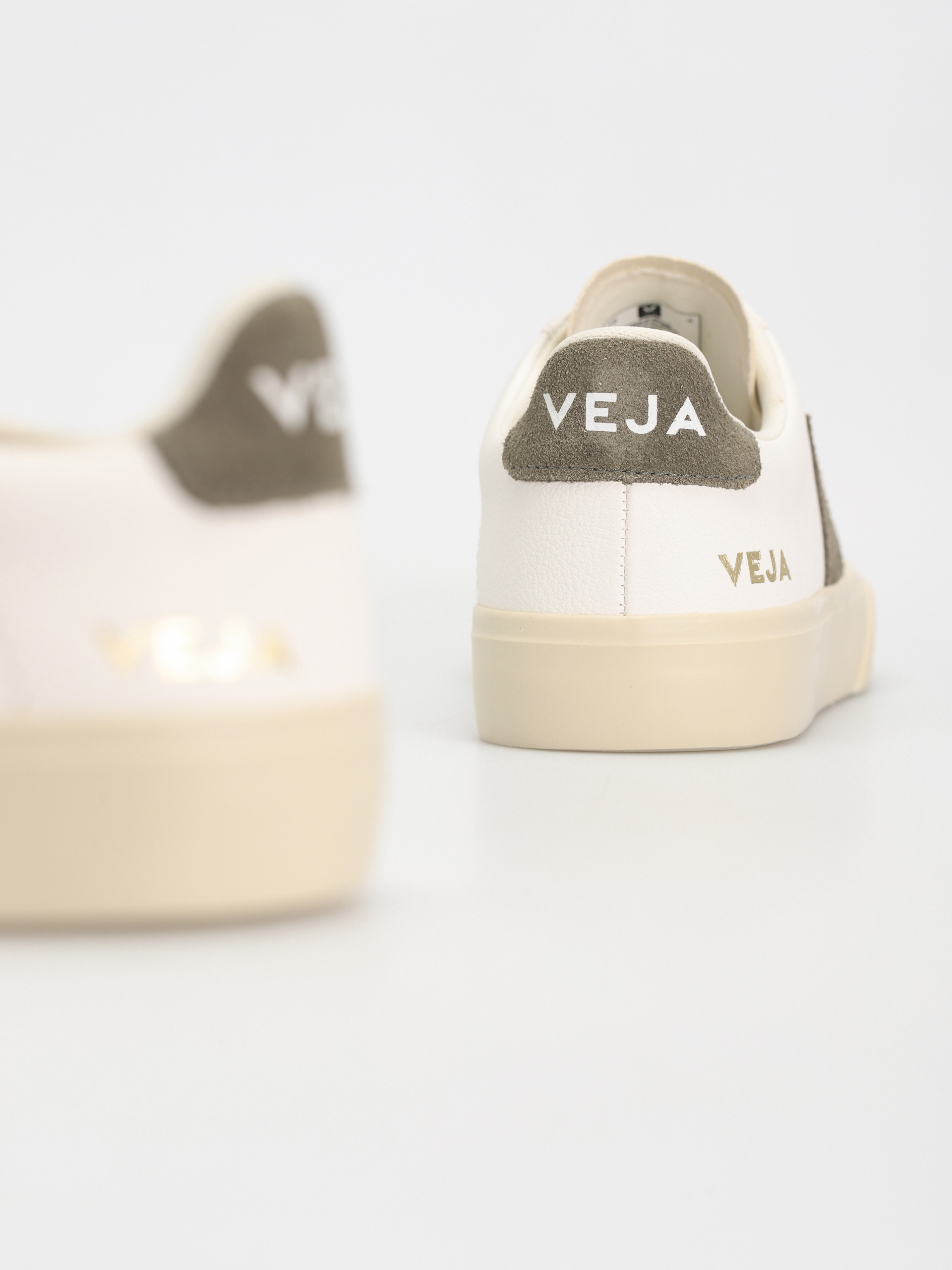 Veja Обувки Campo Wmn (extra white khaki)