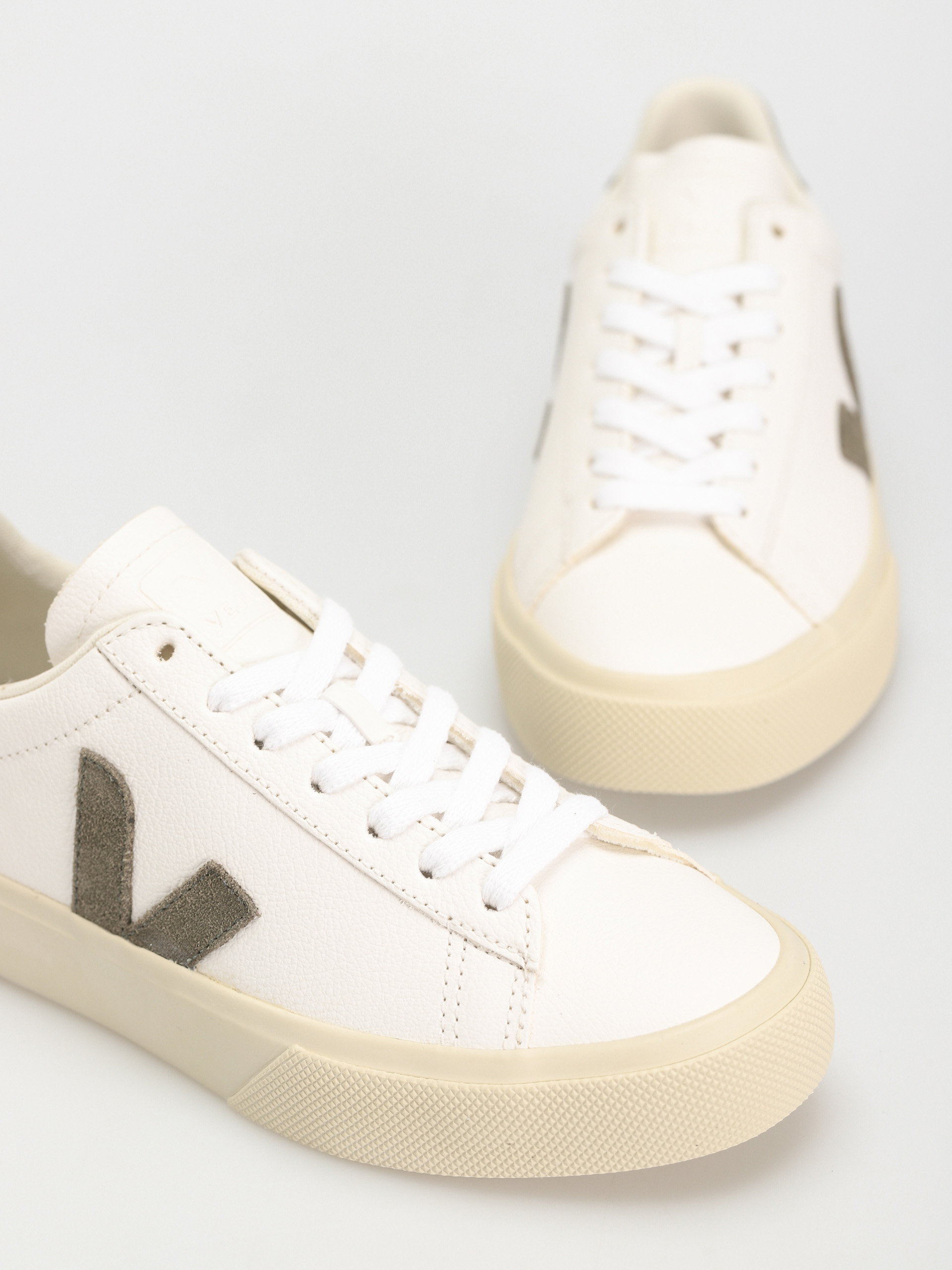 Veja Обувки Campo Wmn (extra white khaki)