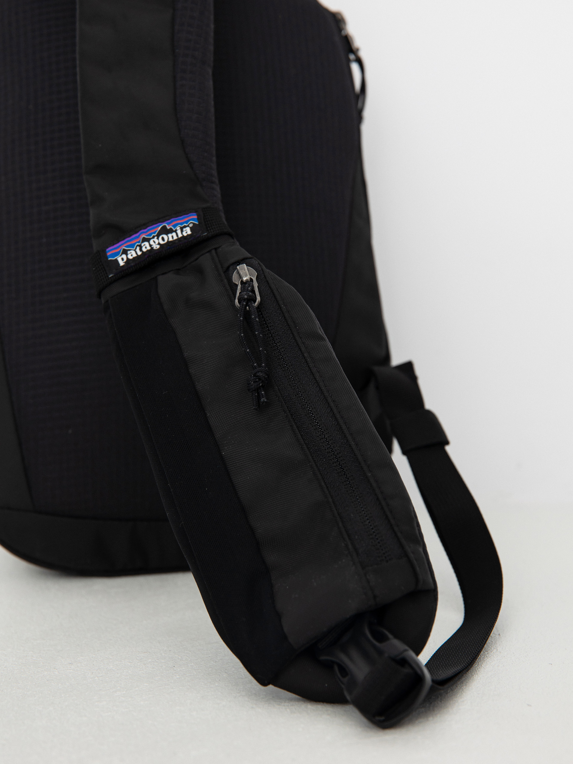 Patagonia Раница Atom Sling 8L (black)