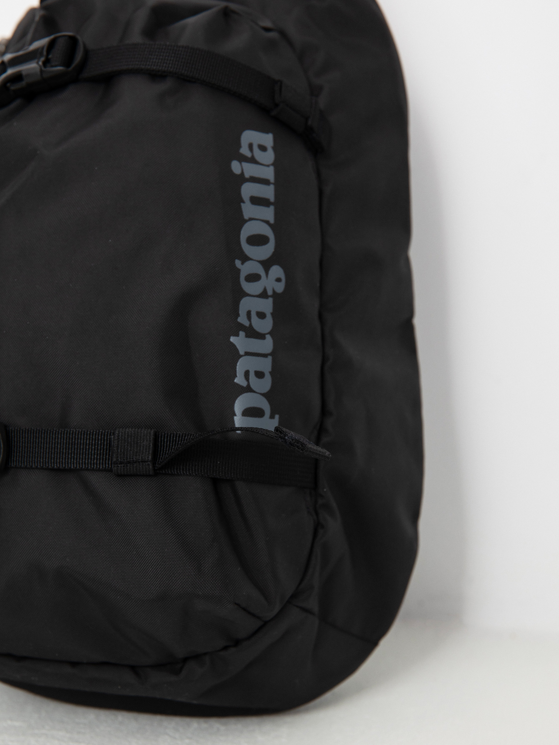 Patagonia Раница Atom Sling 8L (black)