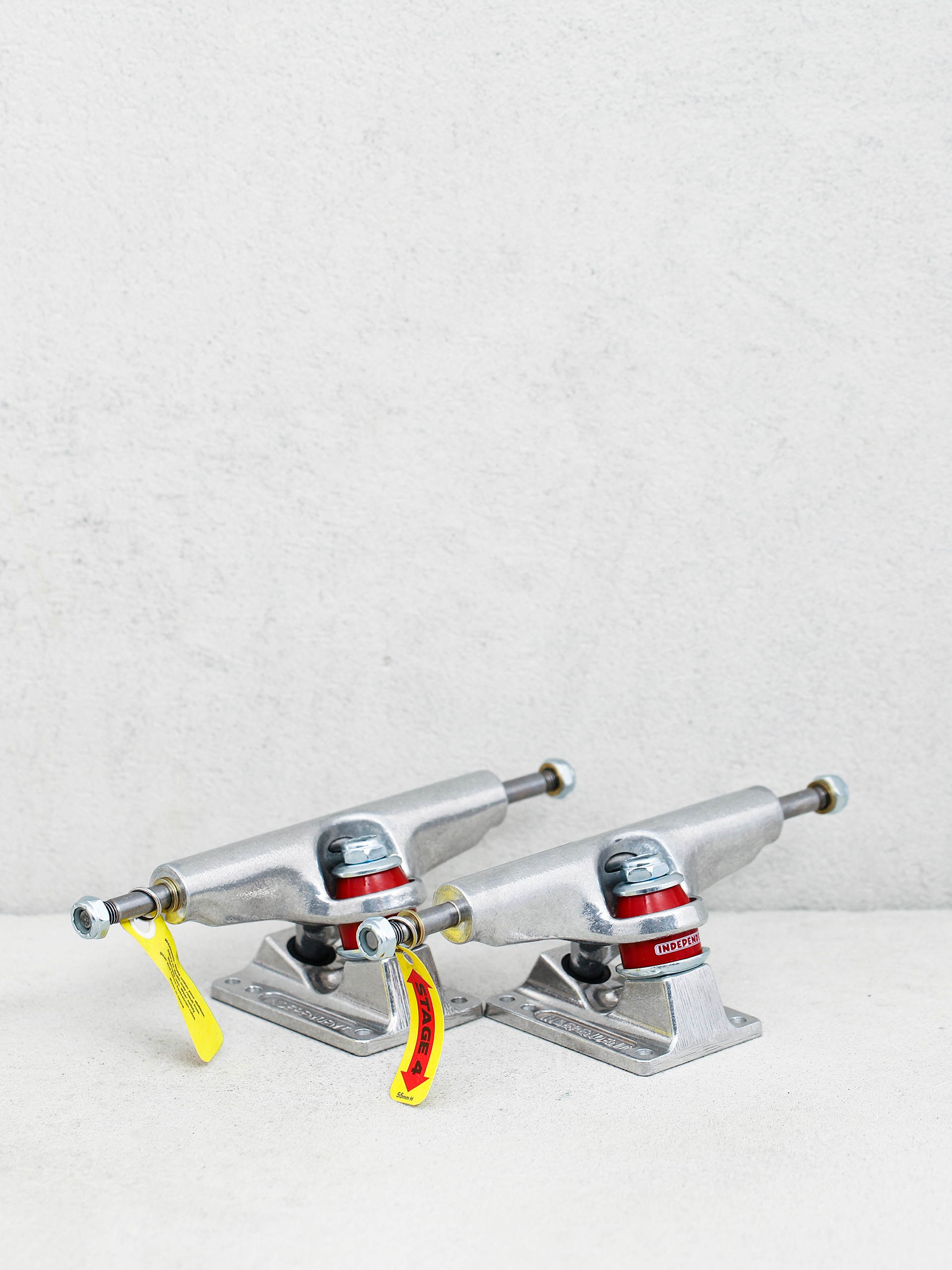 Independent Колесари Stage 4 Standard (polished/w red)