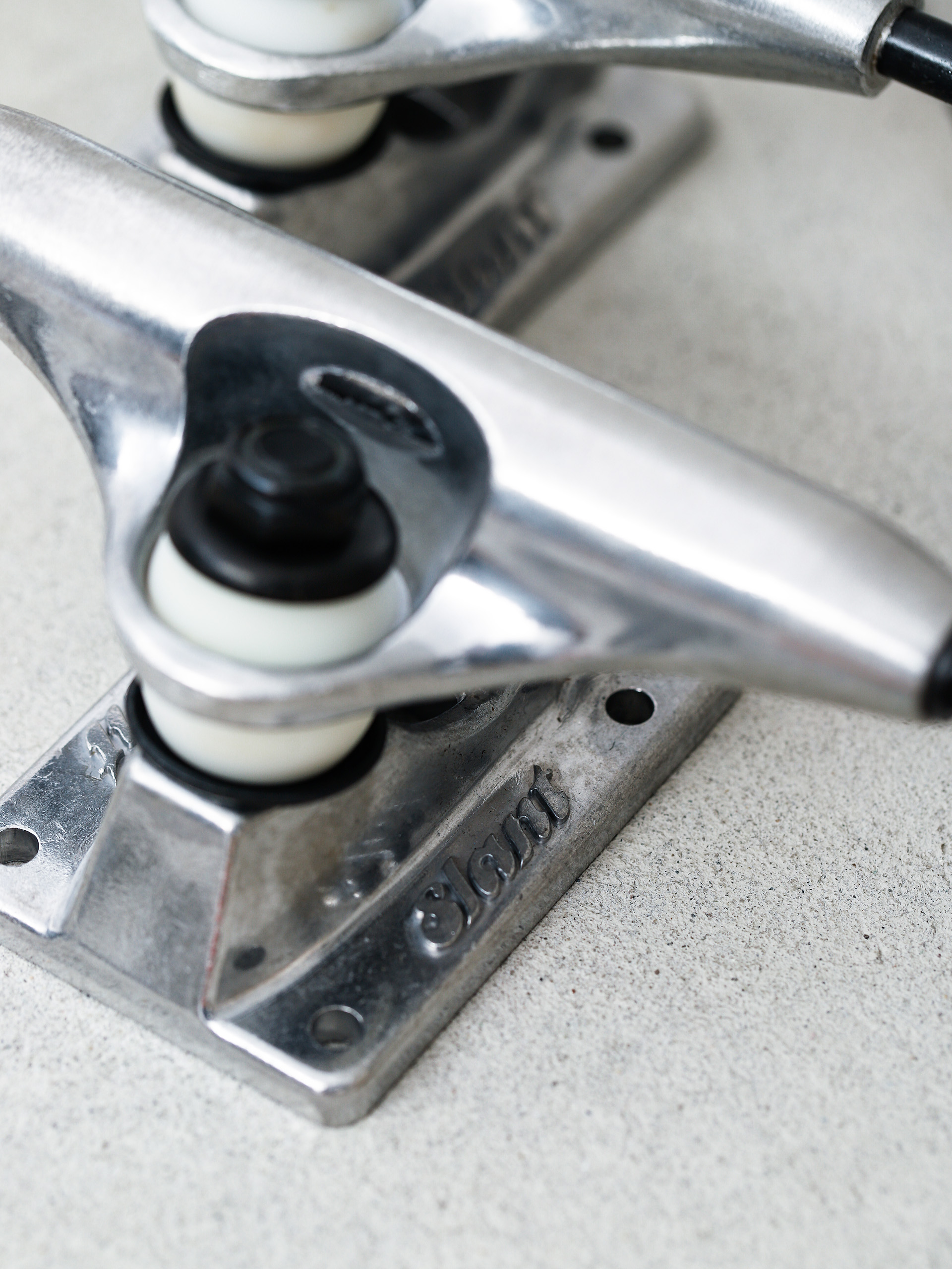 Globe Комплект за скейтборд Everything But The Deck Kit (raw finish)