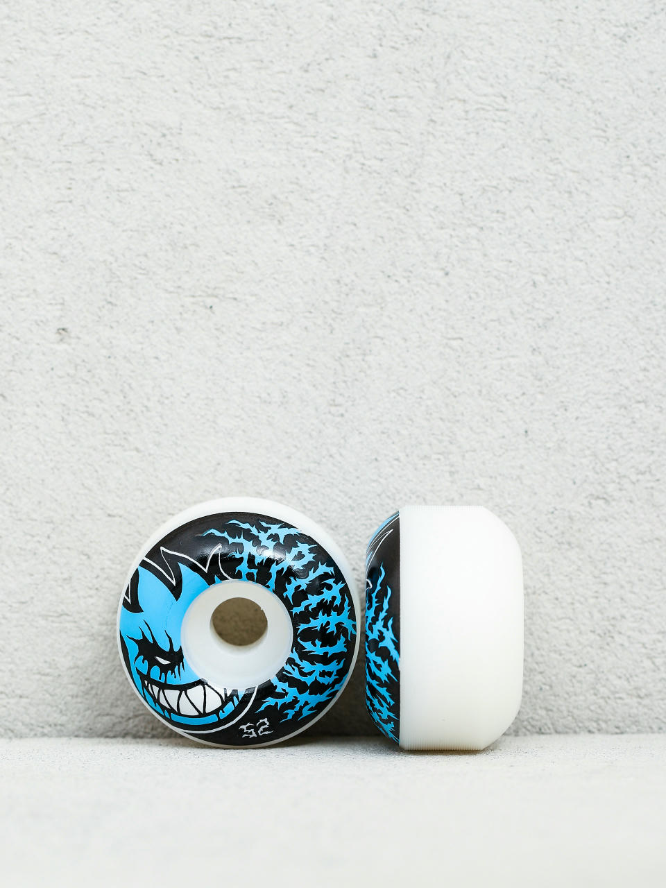 Spitfire Колелца F4 99D Deathmask Bighead (white/blue)