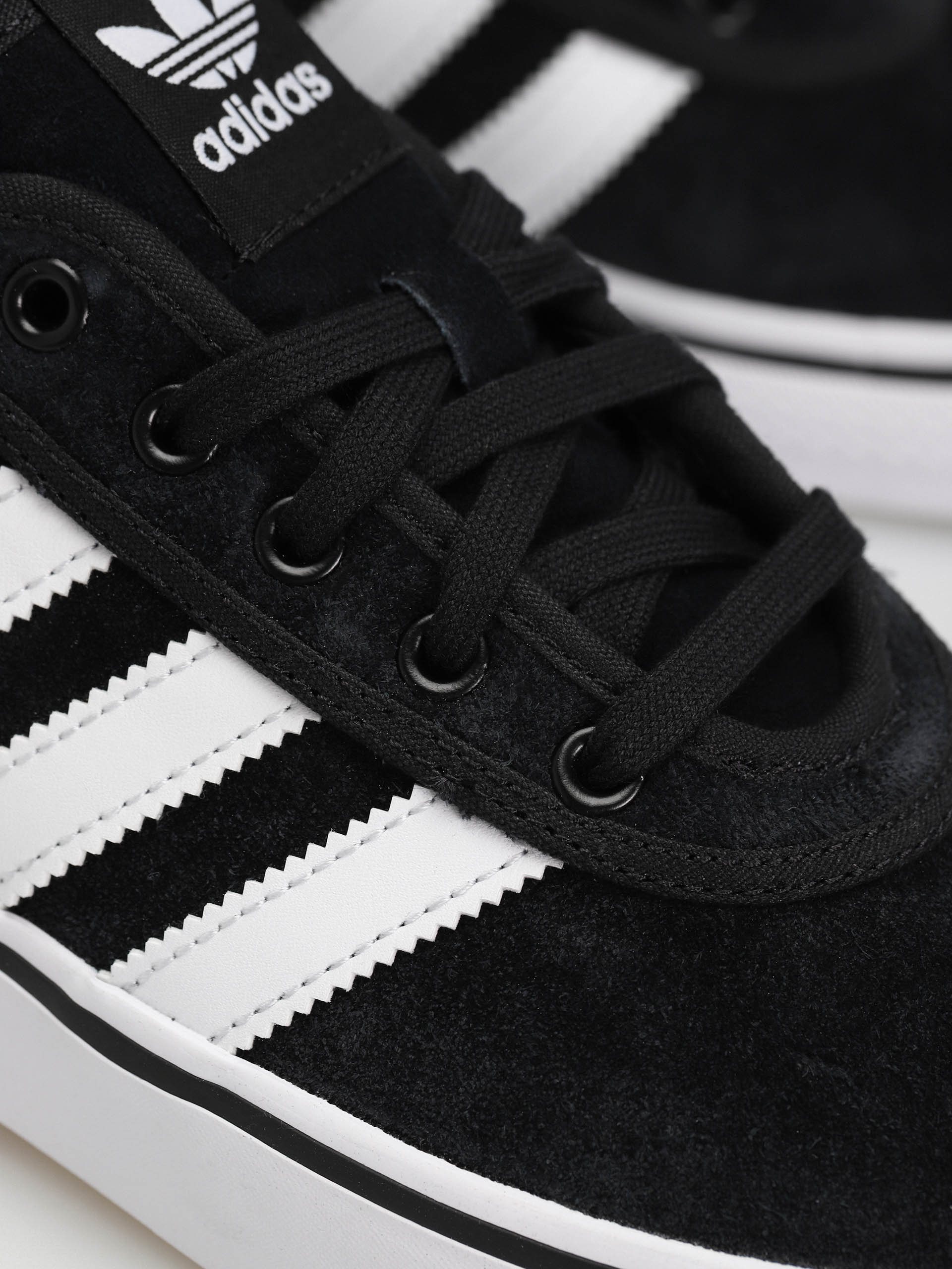 adidas Обувки Adi Ease (cblack/ftwwht/ftwwht)