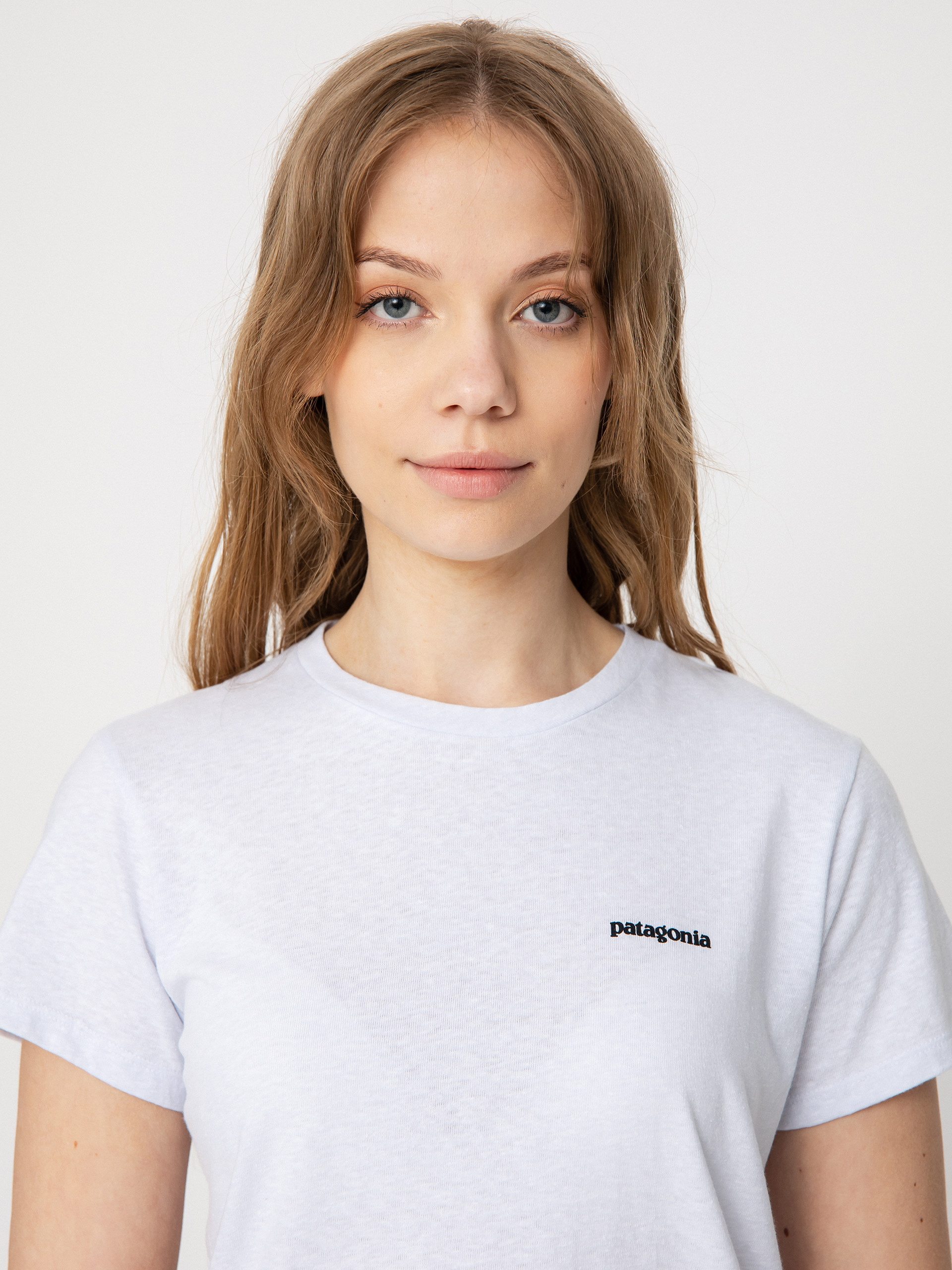 Patagonia Тениска P 6 Logo Responsibili Wmn (white)