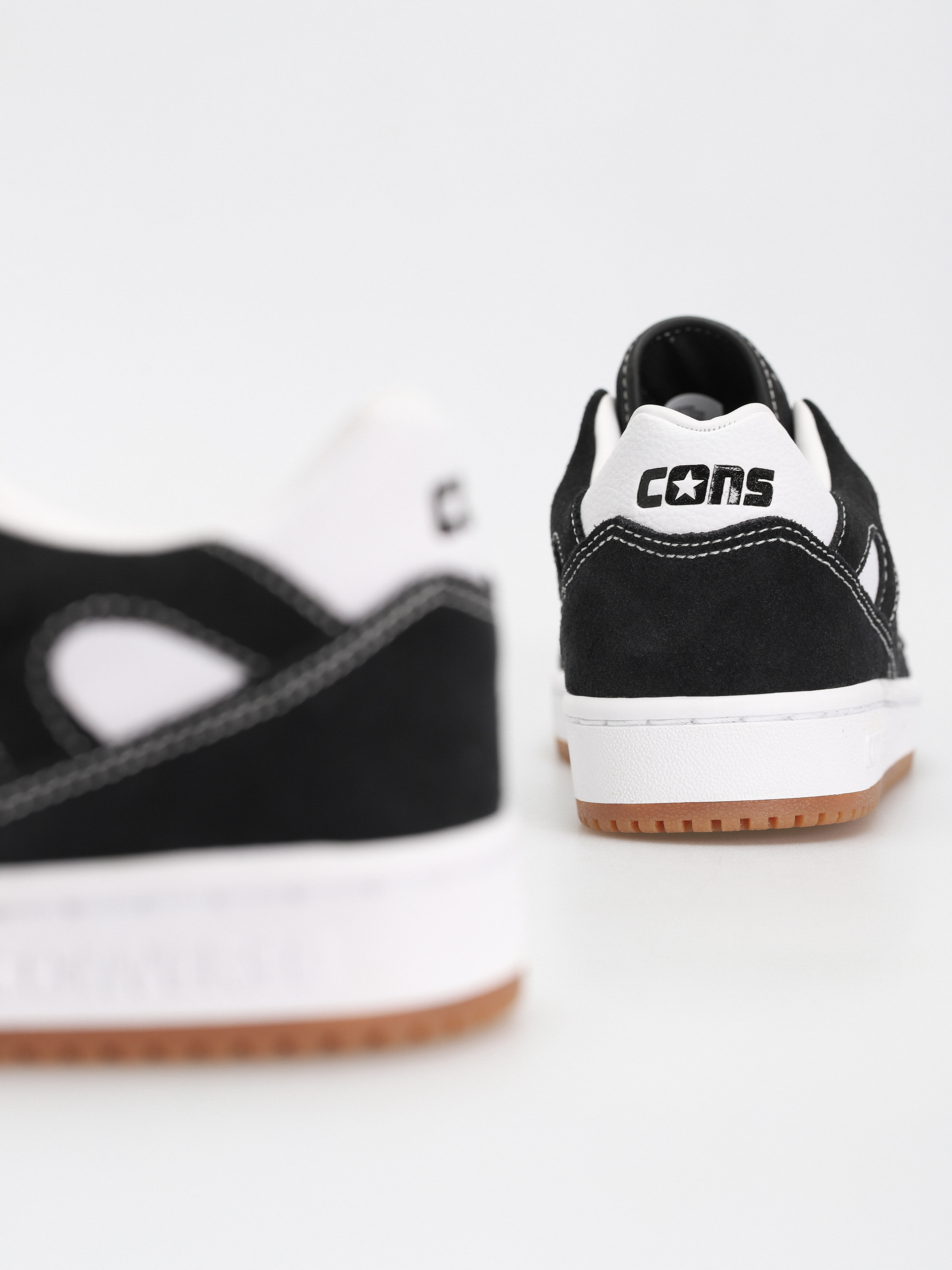 Обувки Converse AS 1 Pro Ox (black/white/gum)