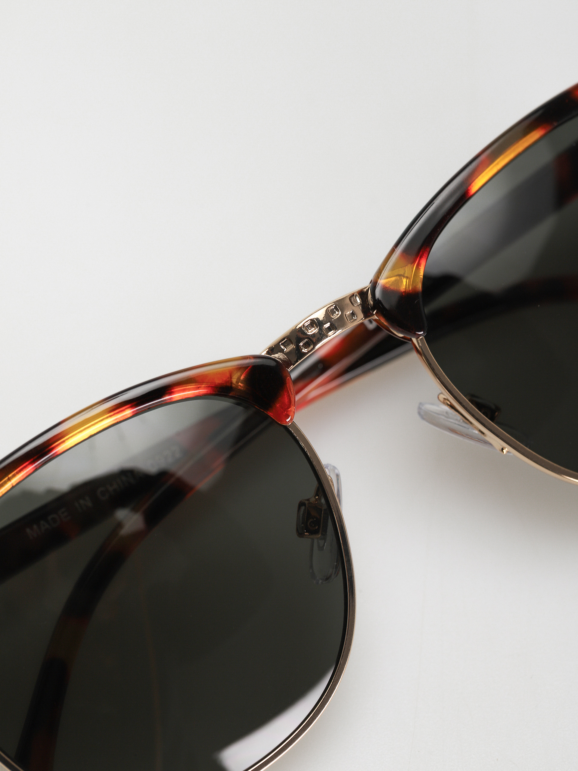 Слънчеви очила Vans Dunville Shades (cheetah tortois)