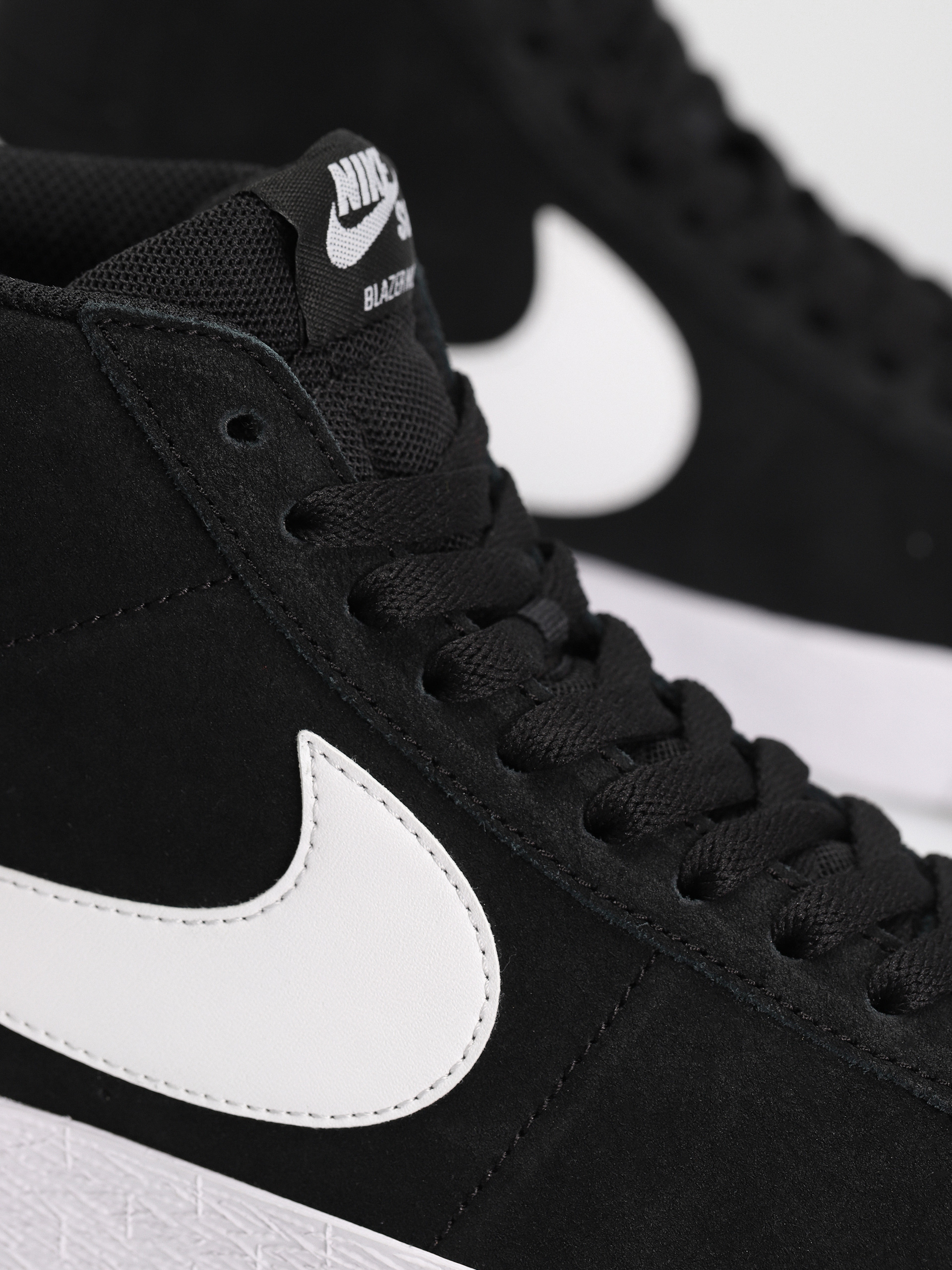 Обувки Nike SB Sb Zoom Blazer Mid (black/white white white)