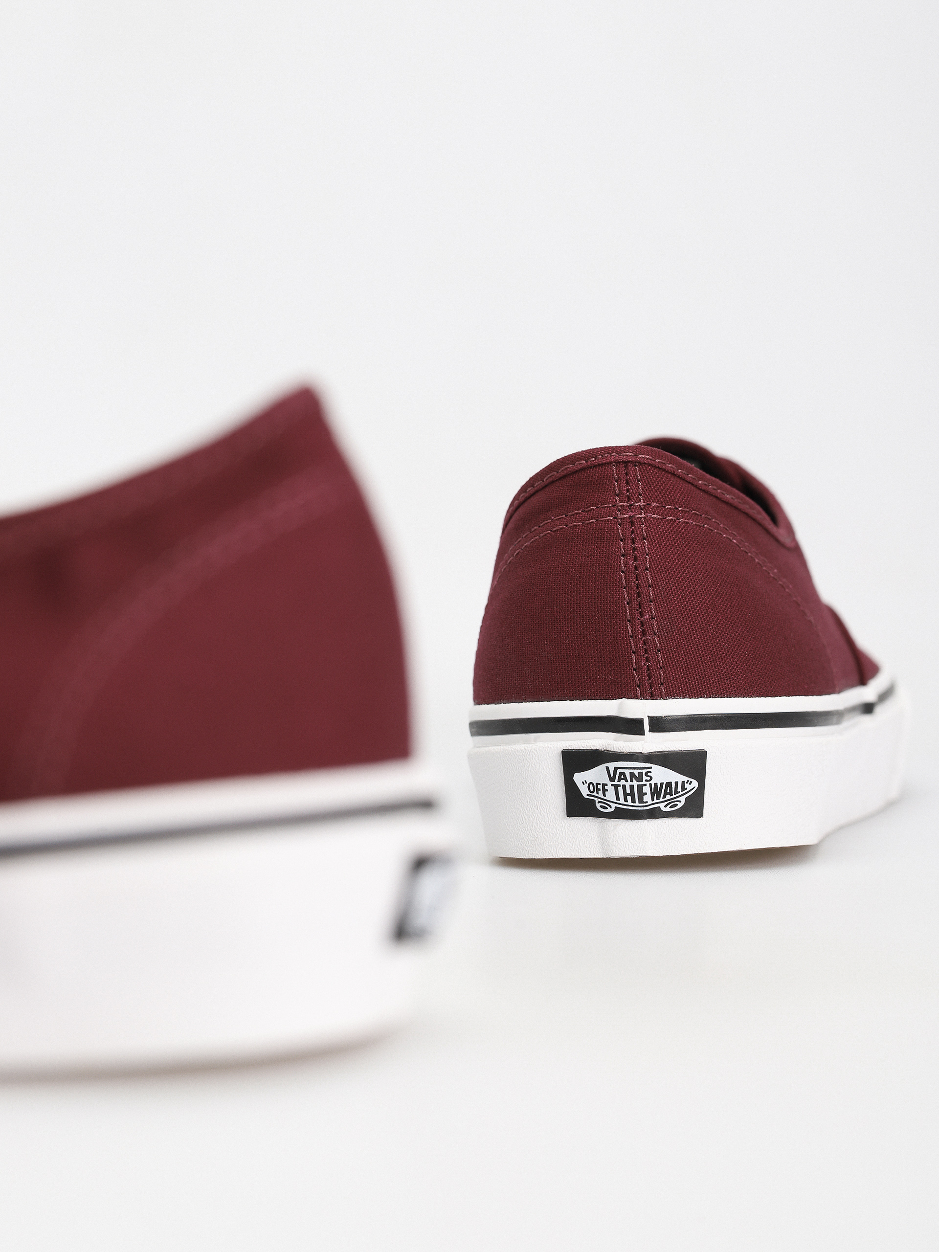 Обувки Vans Authentic (port royal/black)
