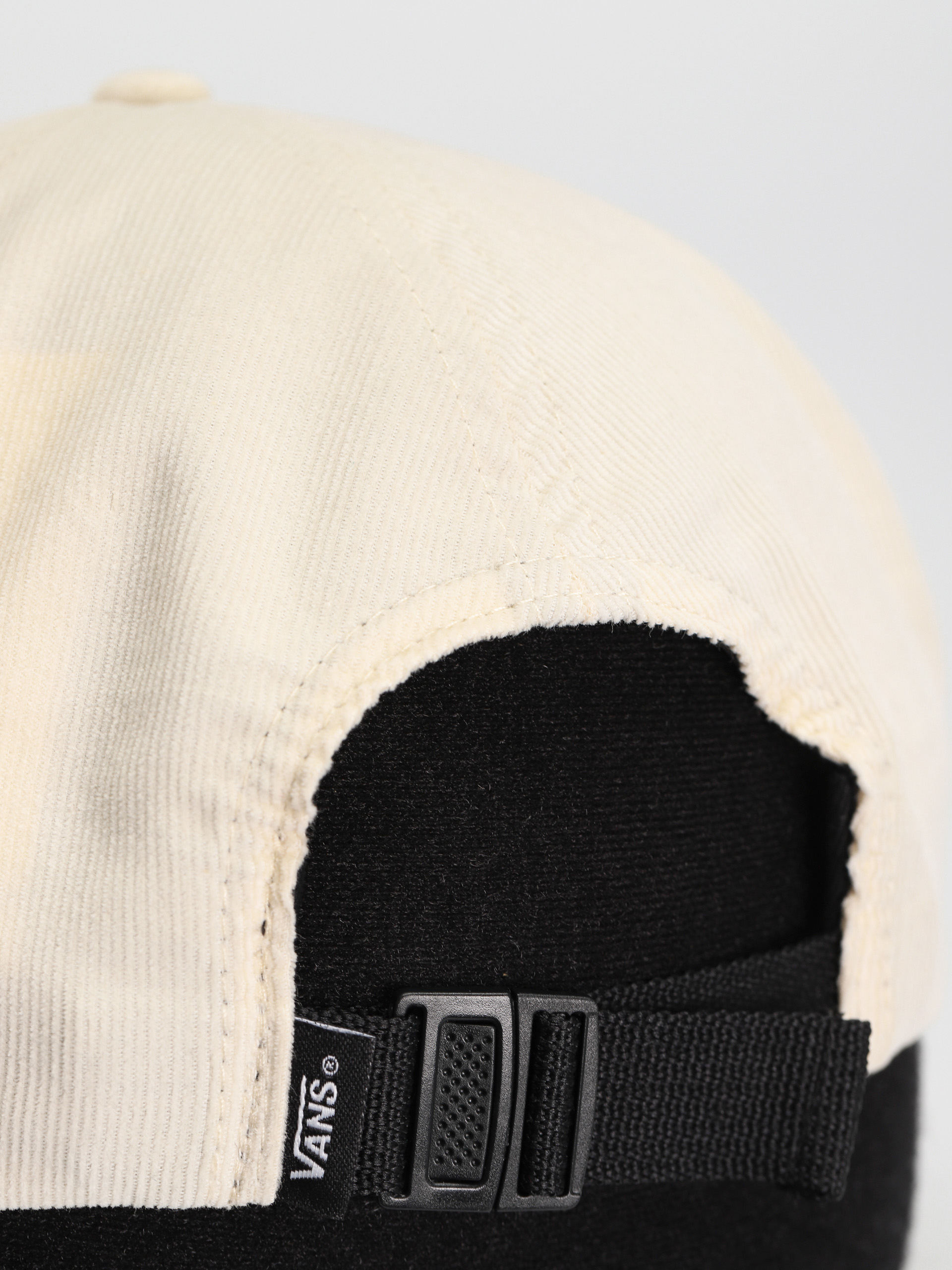 Шапка с козирка Vans Zahba Skate Jockey (antique white)