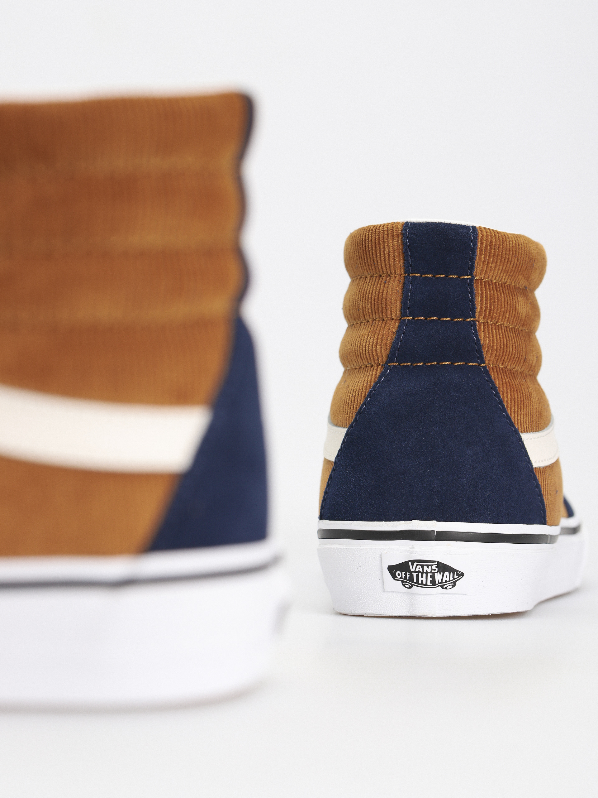 Обувки Vans Sk8 Hi (mini cord blue/brown)