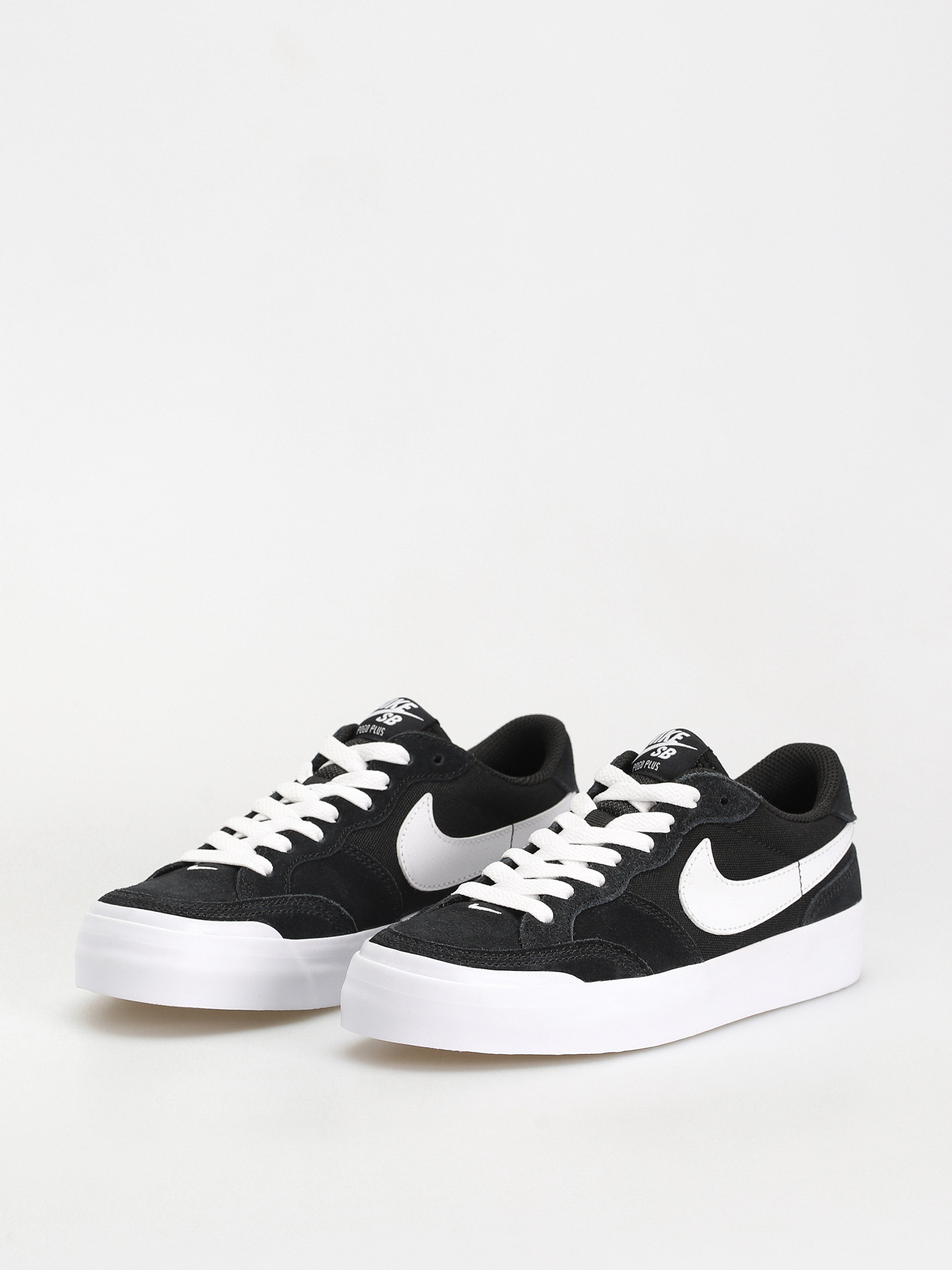 Обувки Nike SB Zoom Pogo Plus (black/white black white)