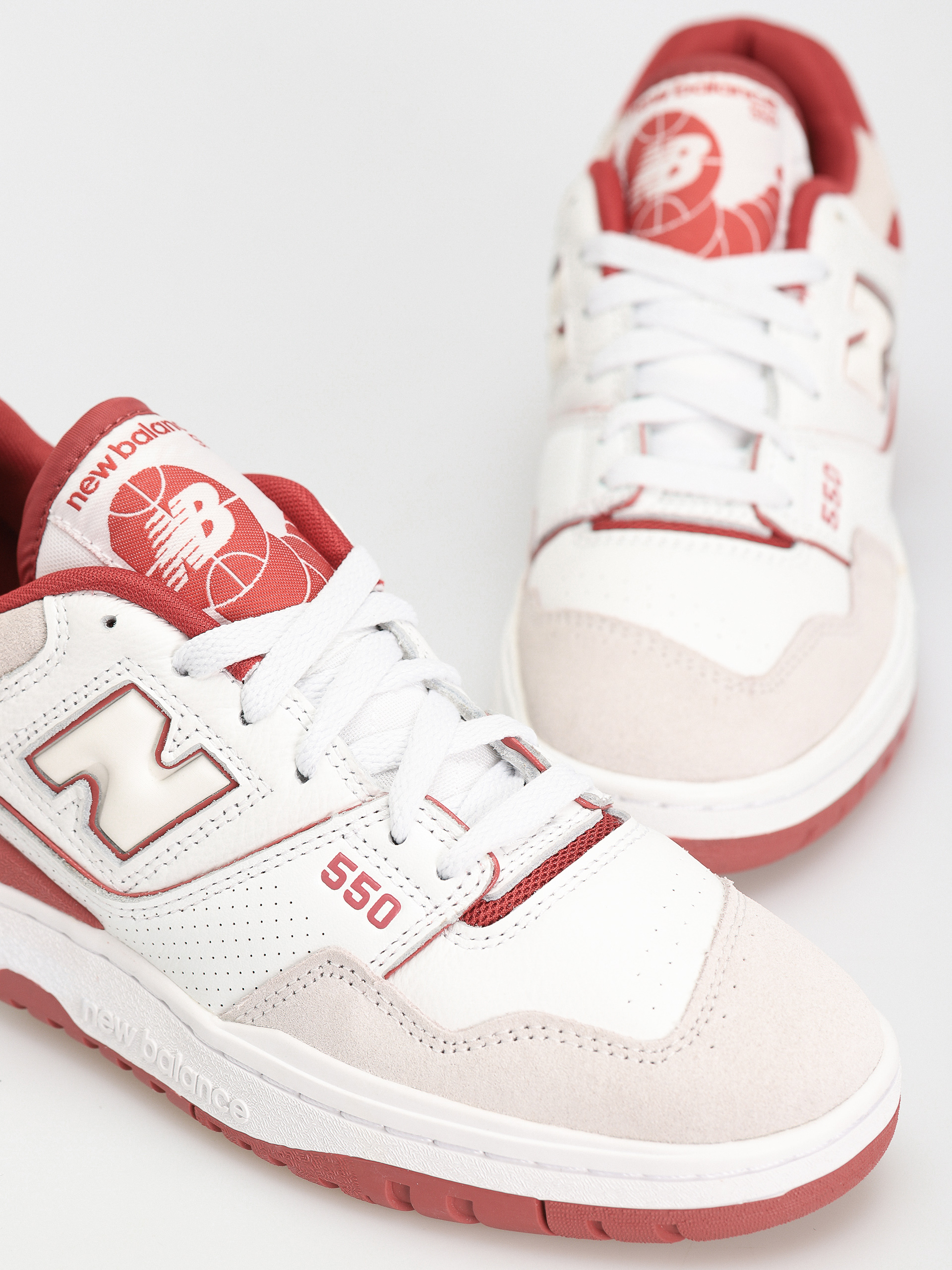 Обувки New Balance 550 (white)