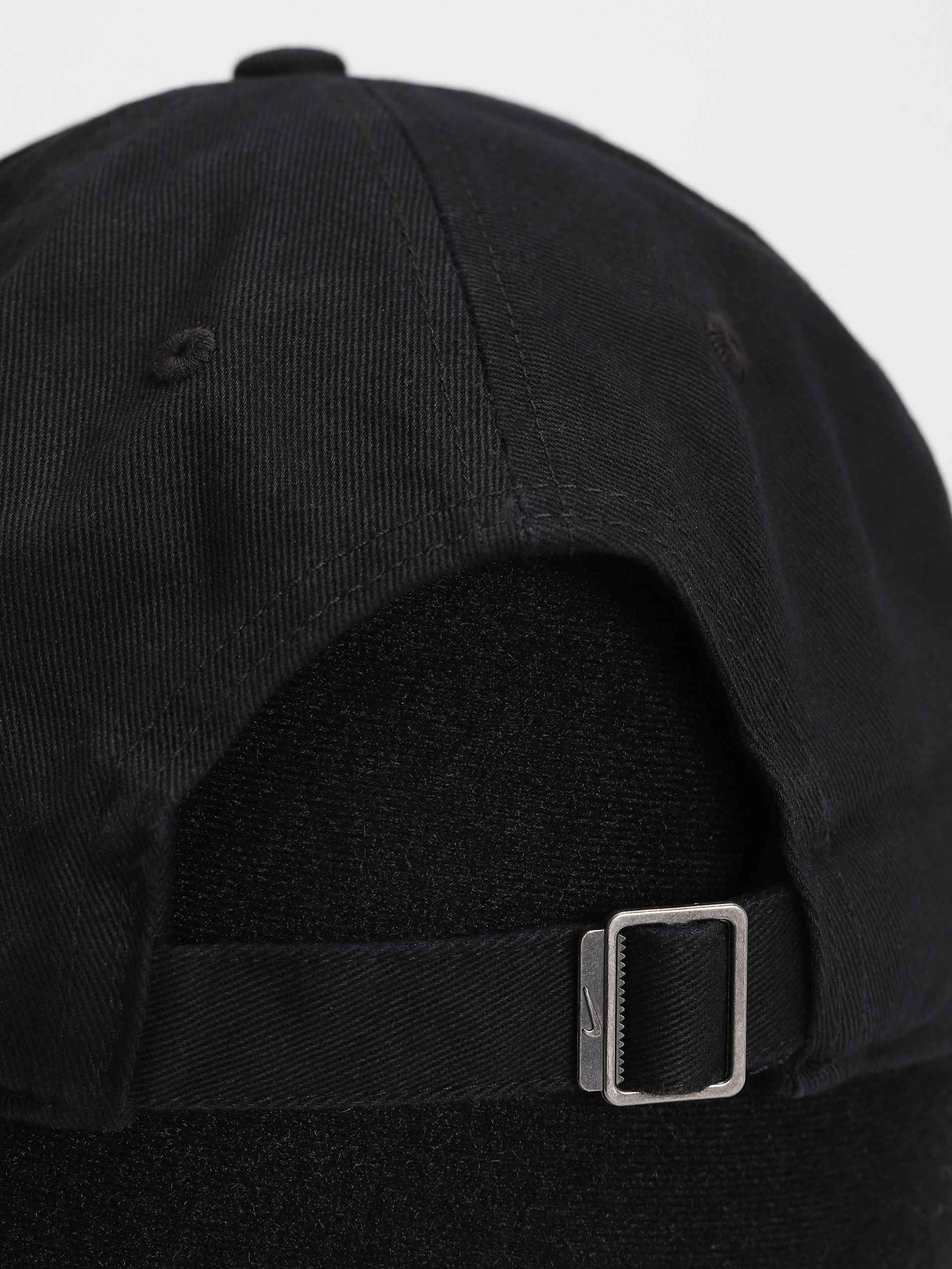 Шапка с козирка Nike SB Club Cb Fut Wsh L (black/white)