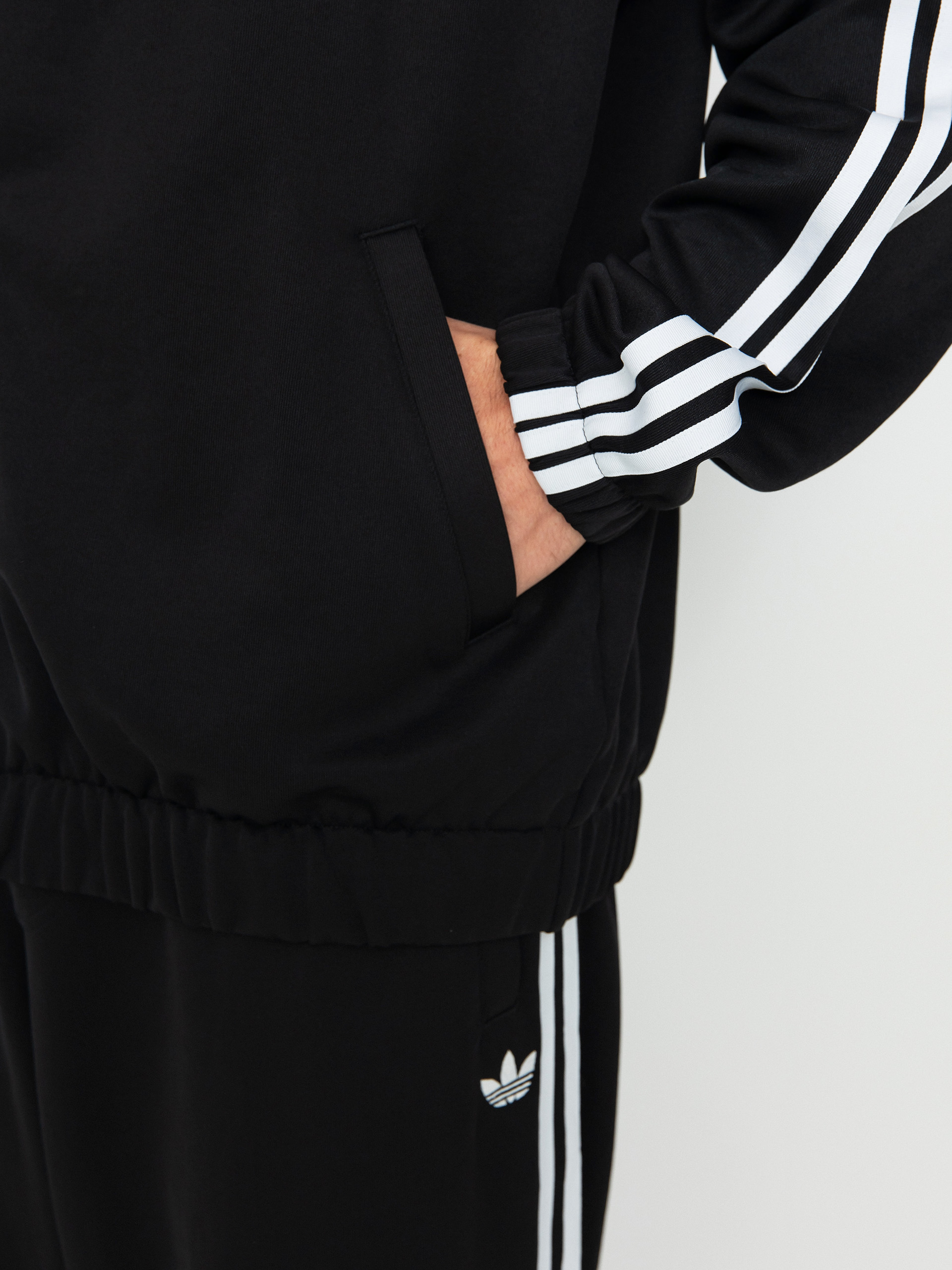 Яке adidas Superfire Tk (black)