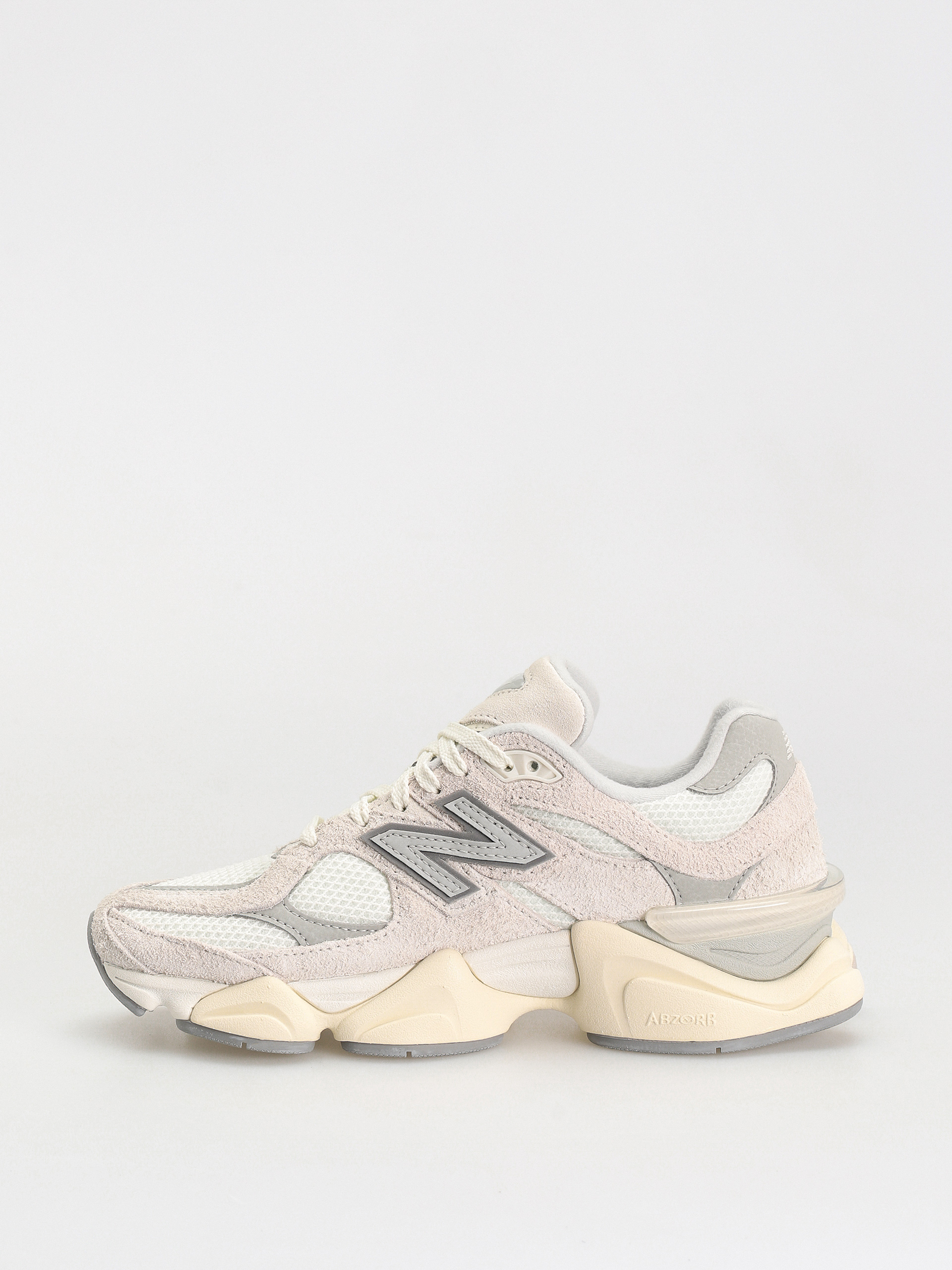 Обувки New Balance 9060 (sea salt)