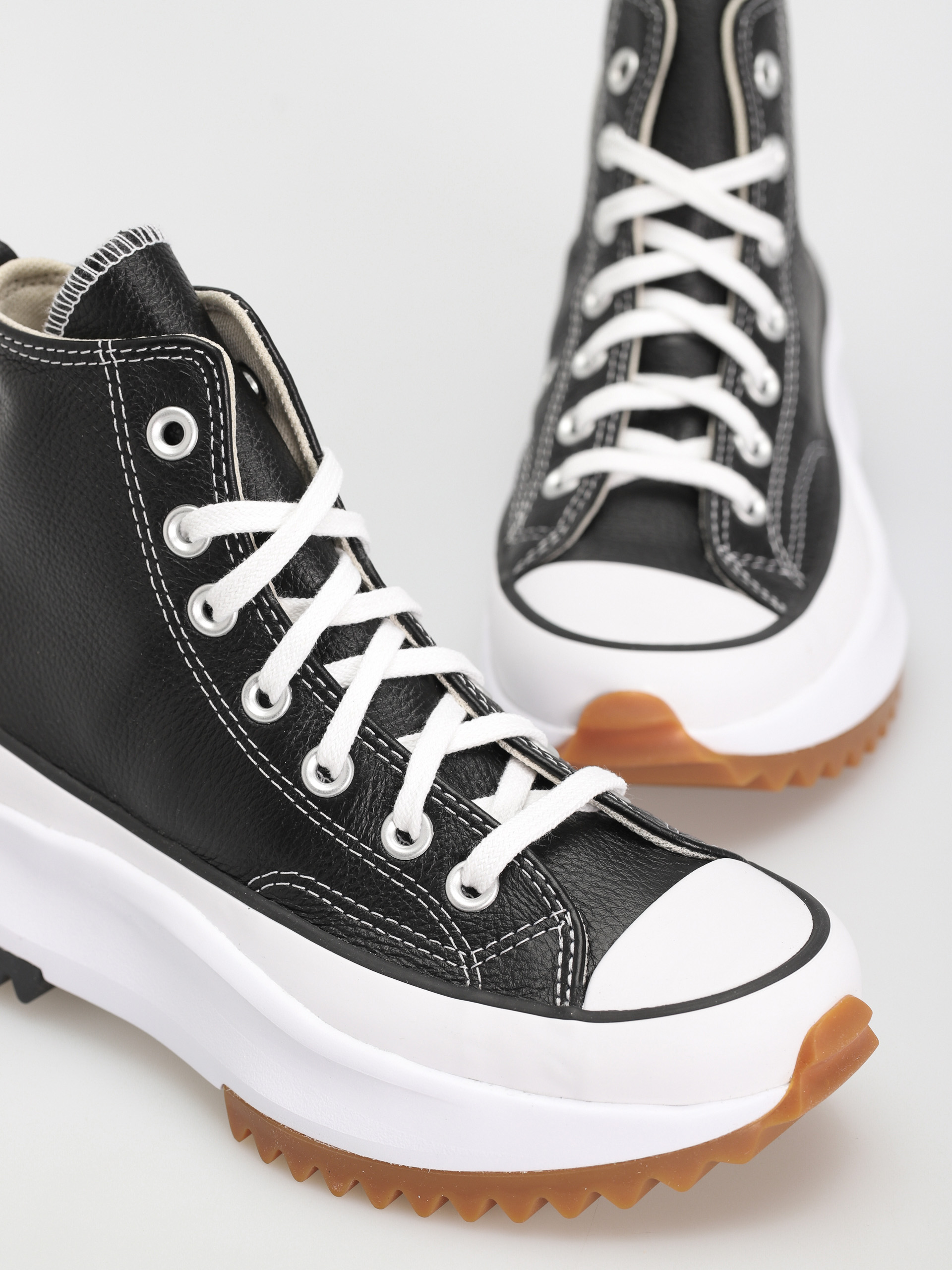 Обувки Converse Run Star Hike Hi (black/white/gum)