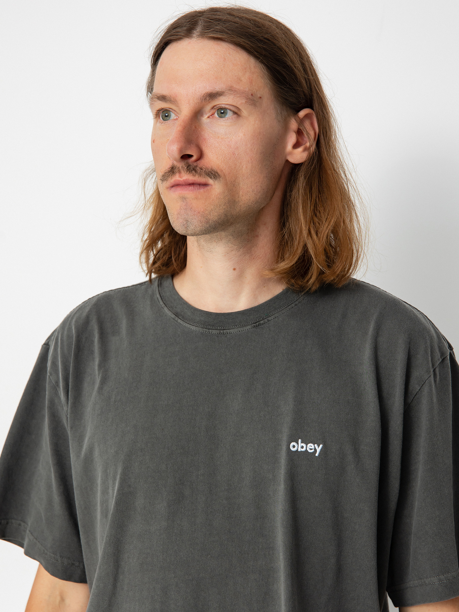 Тениска OBEY Lowercase Pigment (pigment digital black)