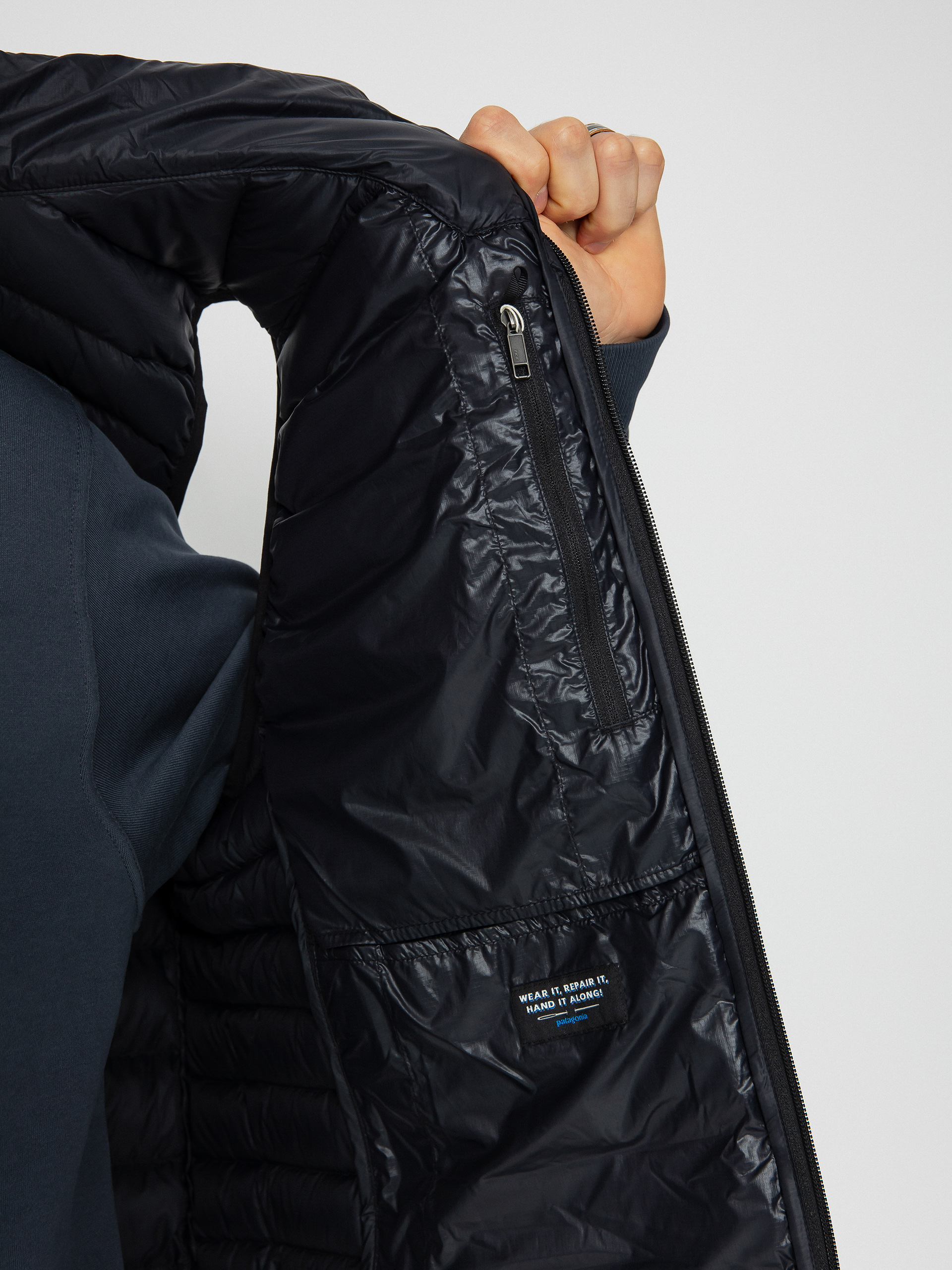 Елек Patagonia Down Sweater Vest (black)