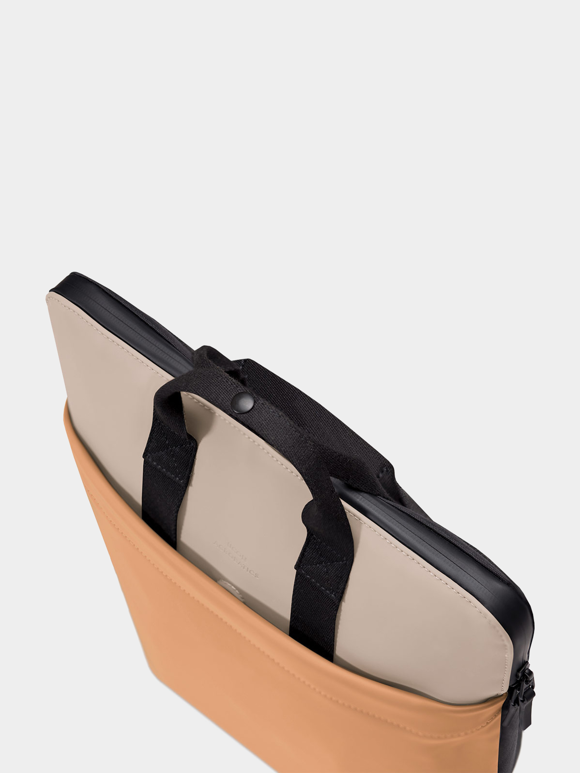 Раница Ucon Acrobatics Masao Medium Lotus (nude clay)