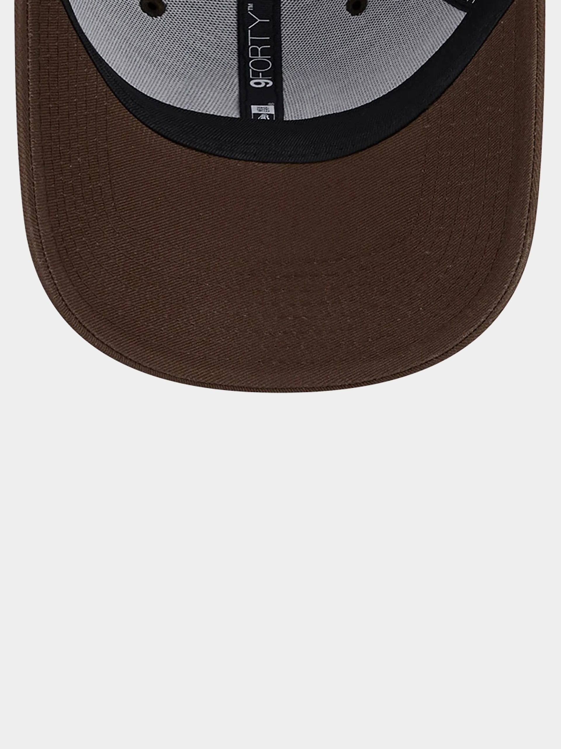 Шапка с козирка New Era League Essential 9Forty New York Yankees (brown/stone)