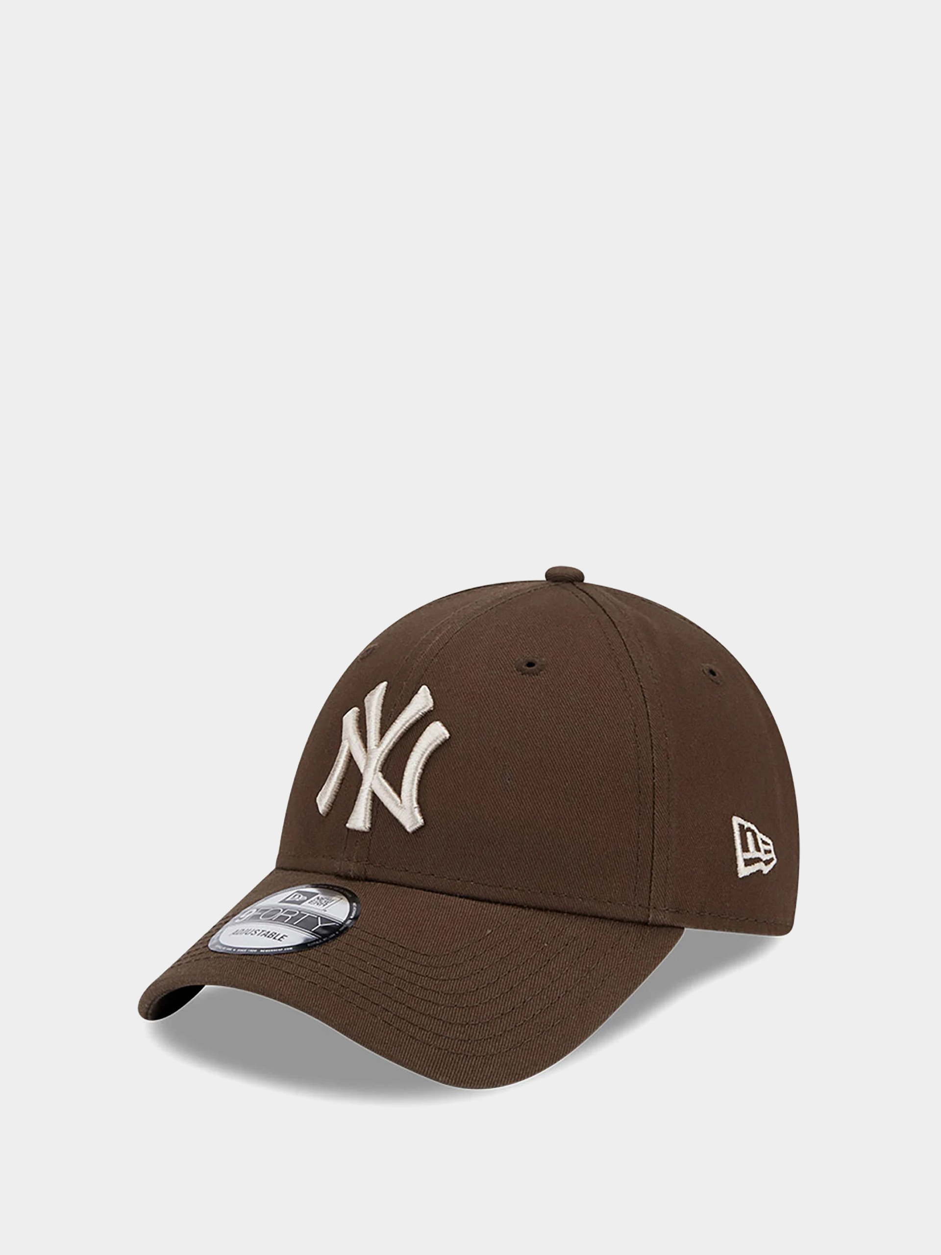 Шапка с козирка New Era League Essential 9Forty New York Yankees (brown/stone)