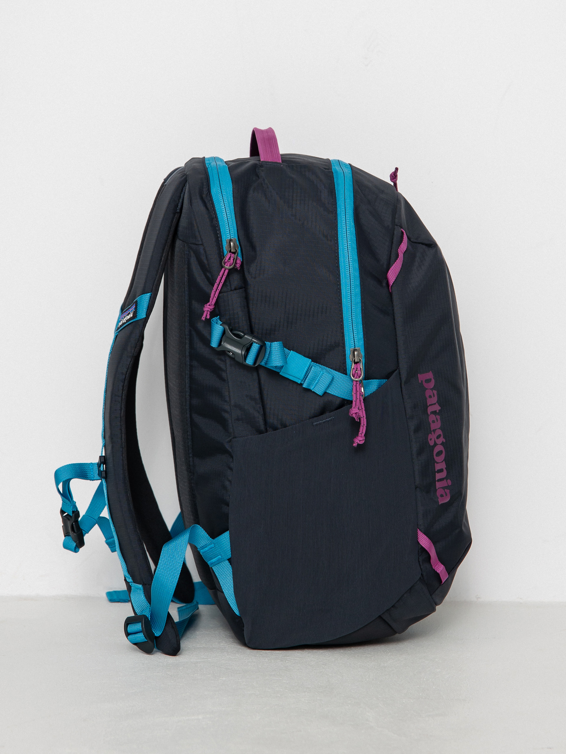 Раница Patagonia Refugio Day Pack 26L (pitch blue)