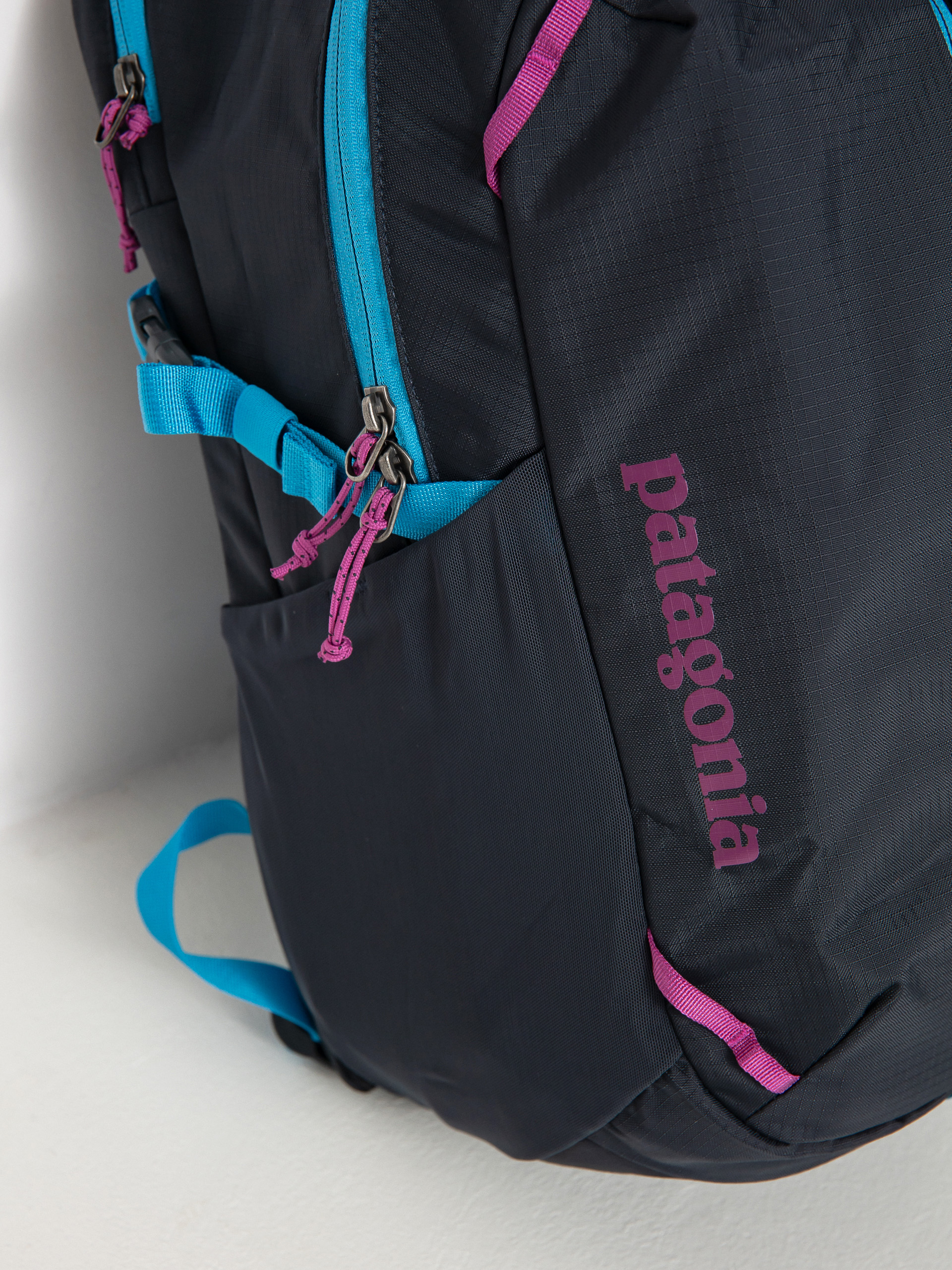 Раница Patagonia Refugio Day Pack 26L (pitch blue)