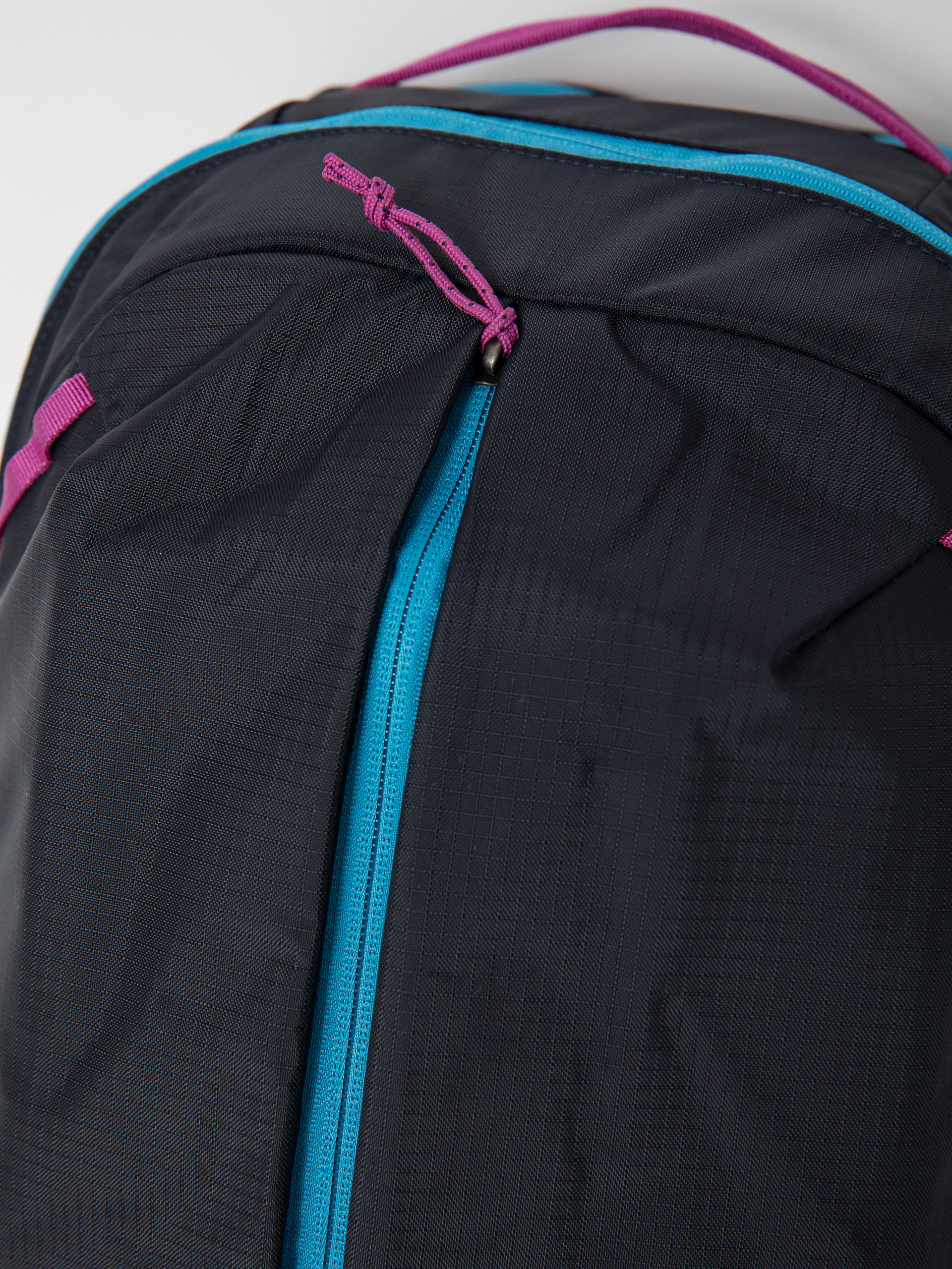 Раница Patagonia Refugio Day Pack 26L (pitch blue)