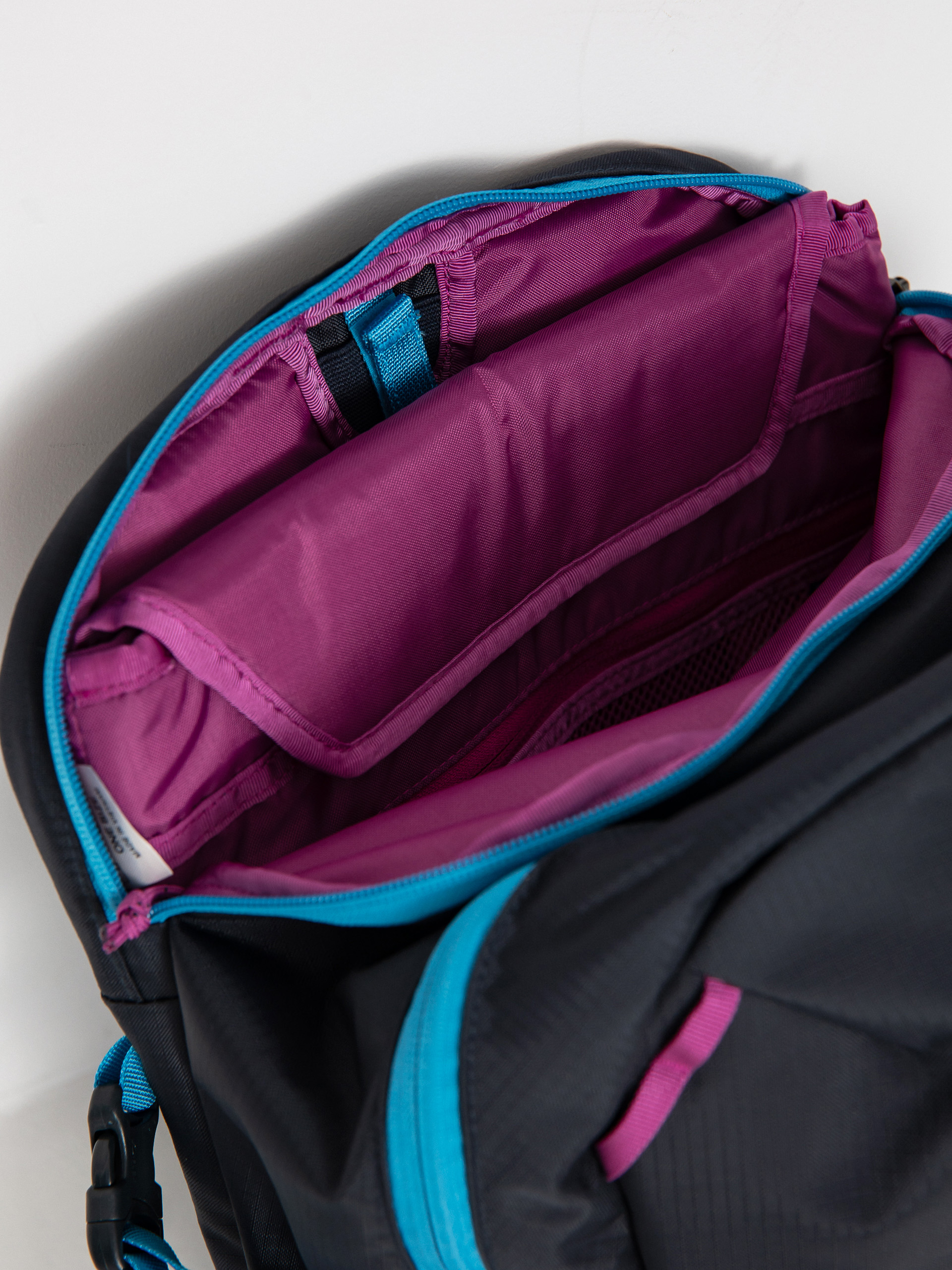 Раница Patagonia Refugio Day Pack 26L (pitch blue)