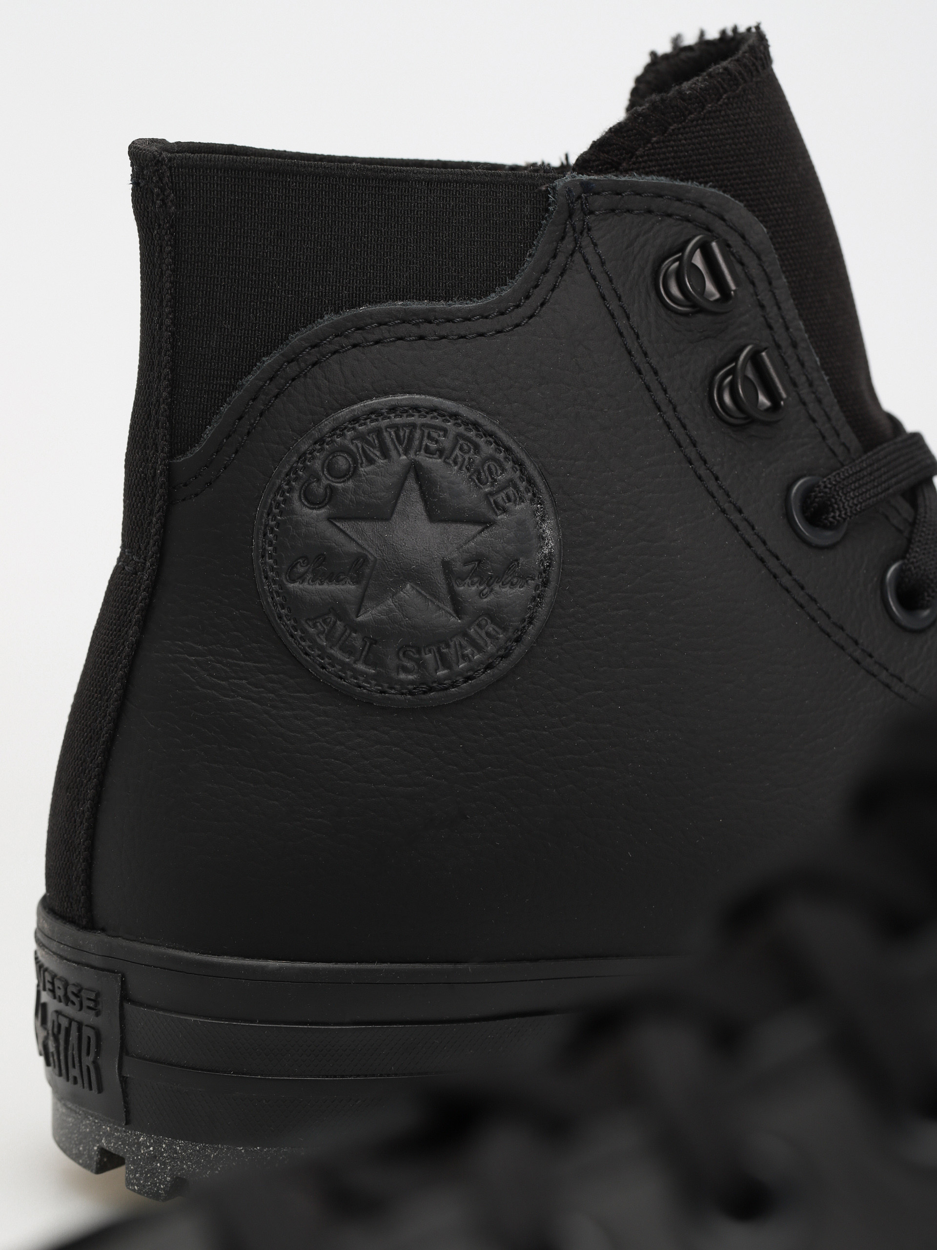 Обувки Converse Chuck Taylor City Trek Wp Hi (black/blackblack)