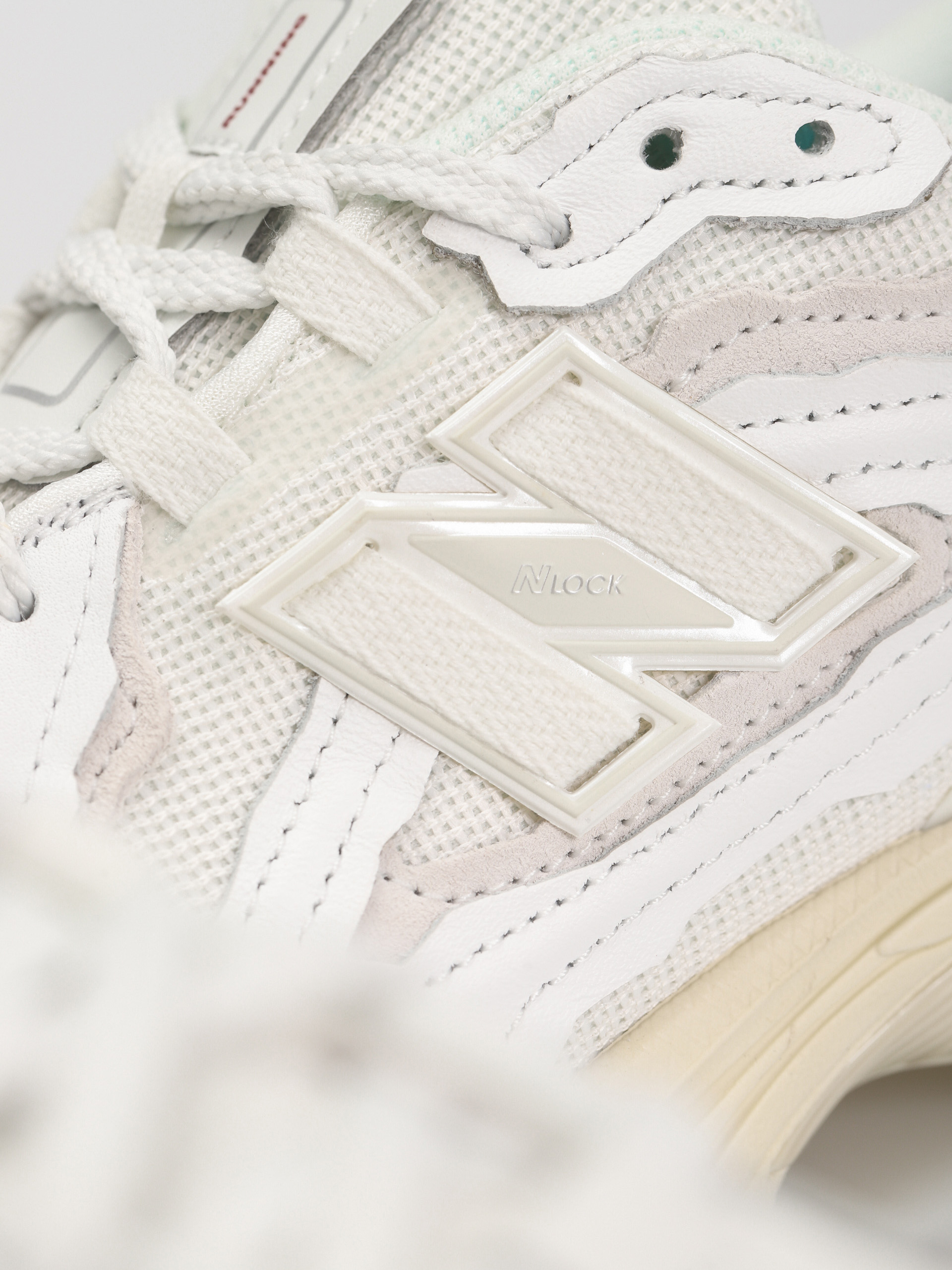 Обувки New Balance 1906 (white)