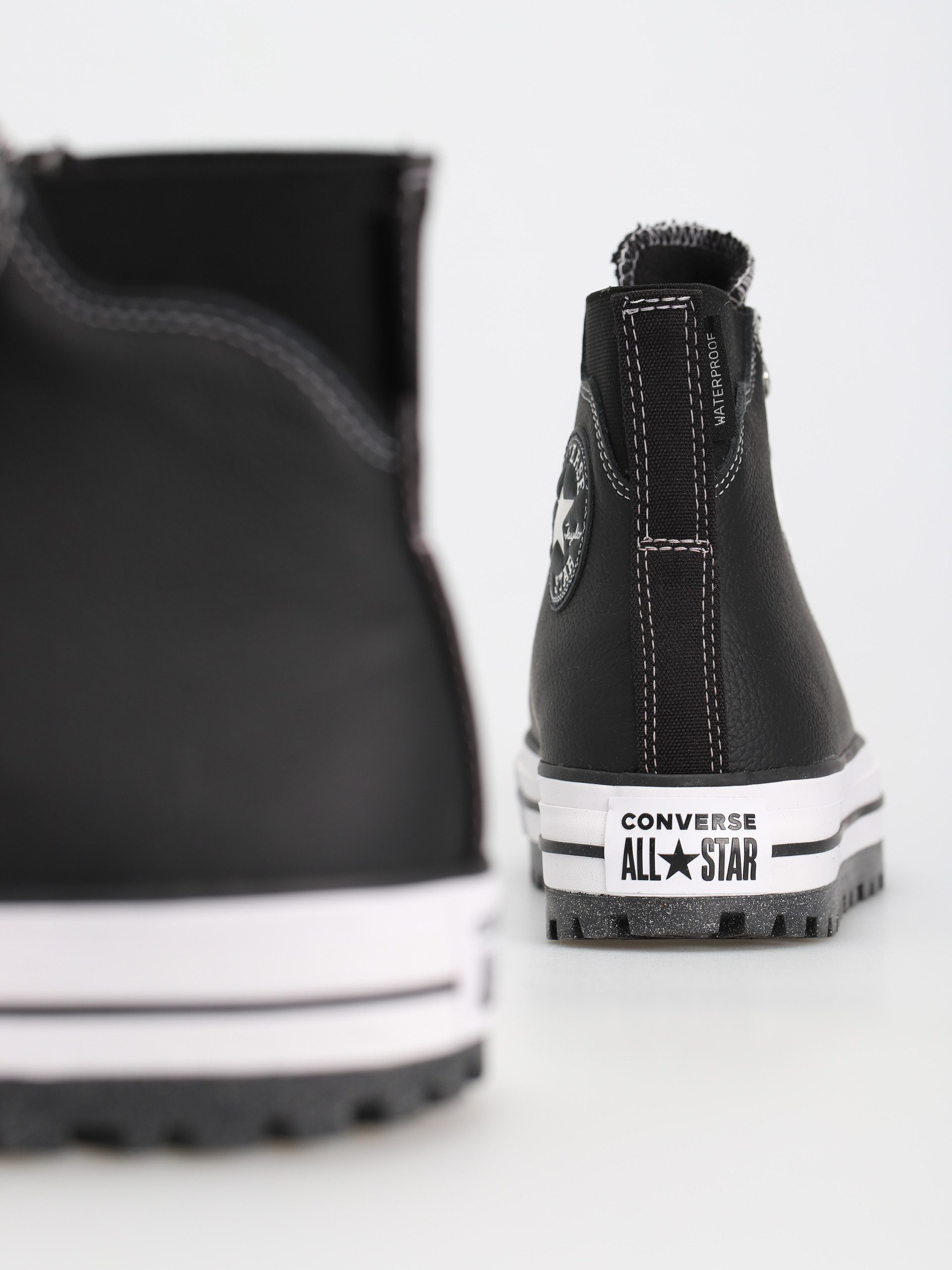 Обувки Converse Chuck Taylor City Trek Wp Hi (black/white/silver)