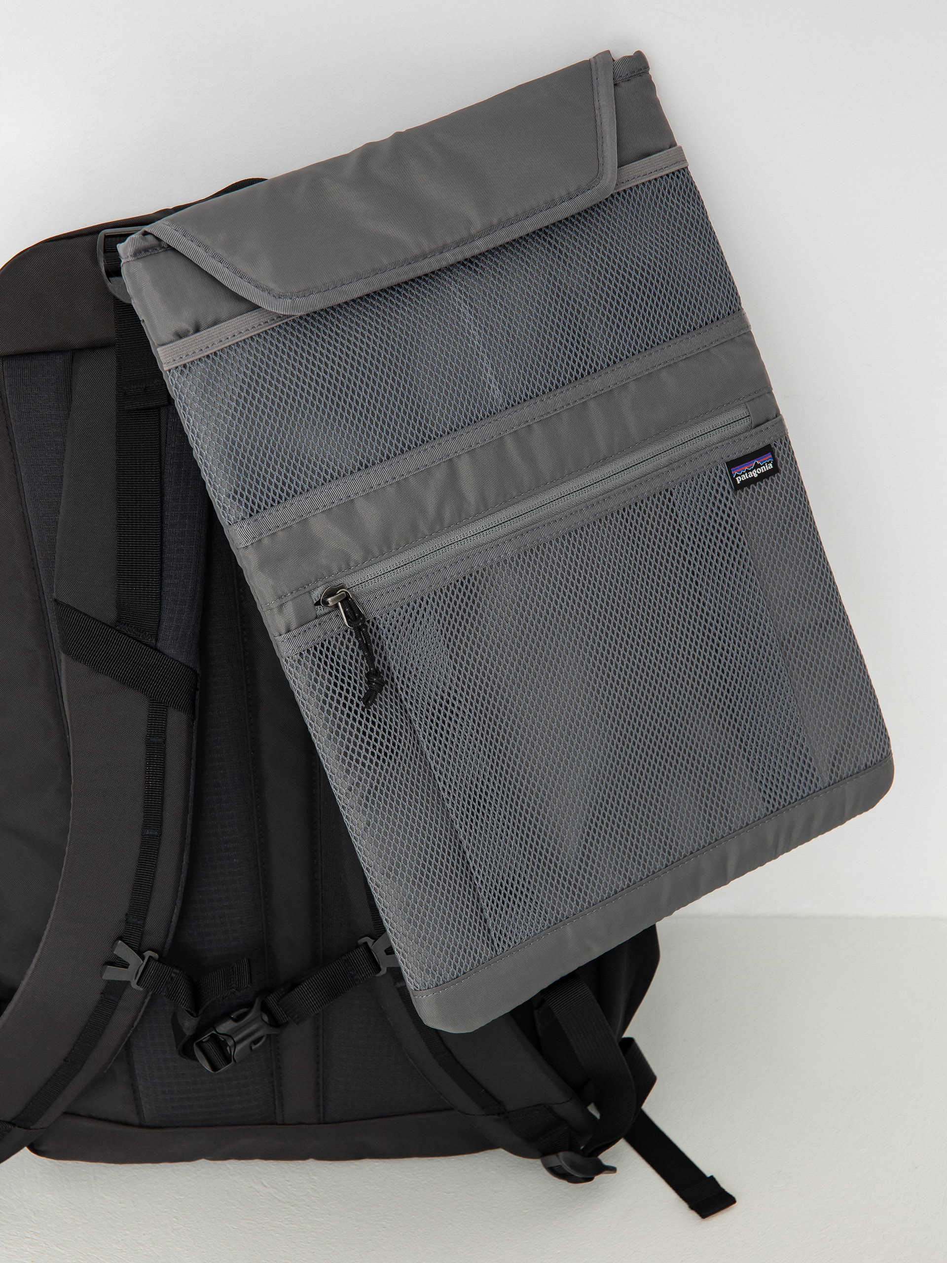 Раница Patagonia Refugio Day Pack 30L (black)