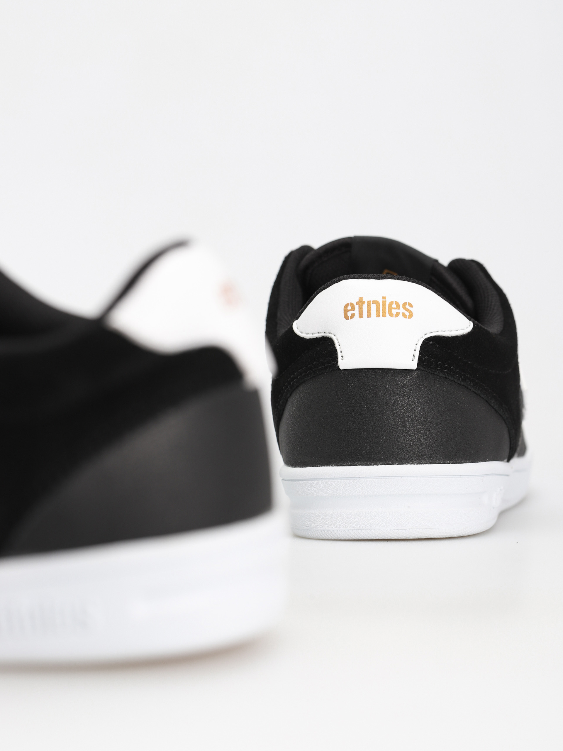 Обувки Etnies The Aurelien (black/white)