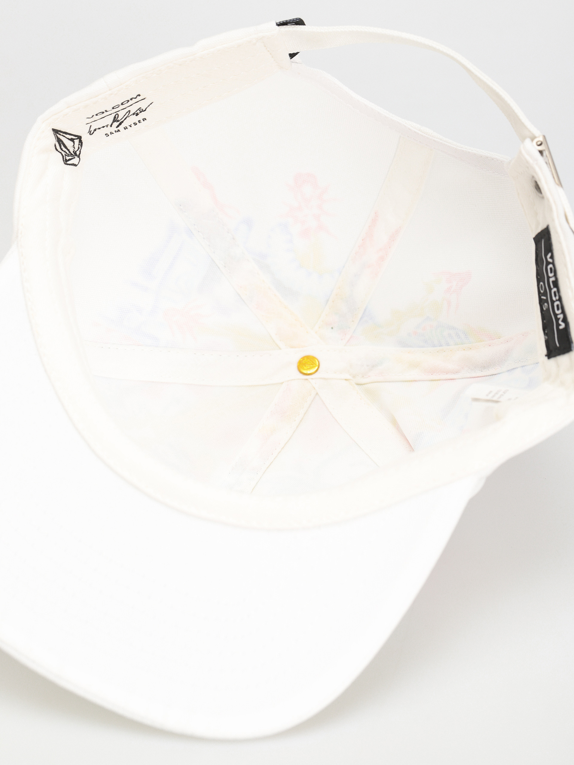 Шапка с козирка Volcom Fa Sai Ryser Adj (white)