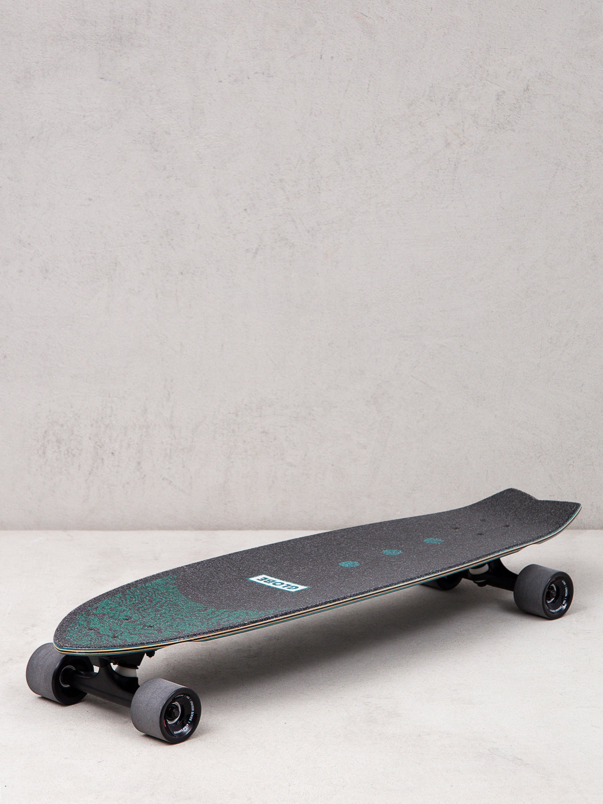 Крузер Globe Chromantic (psy palm)