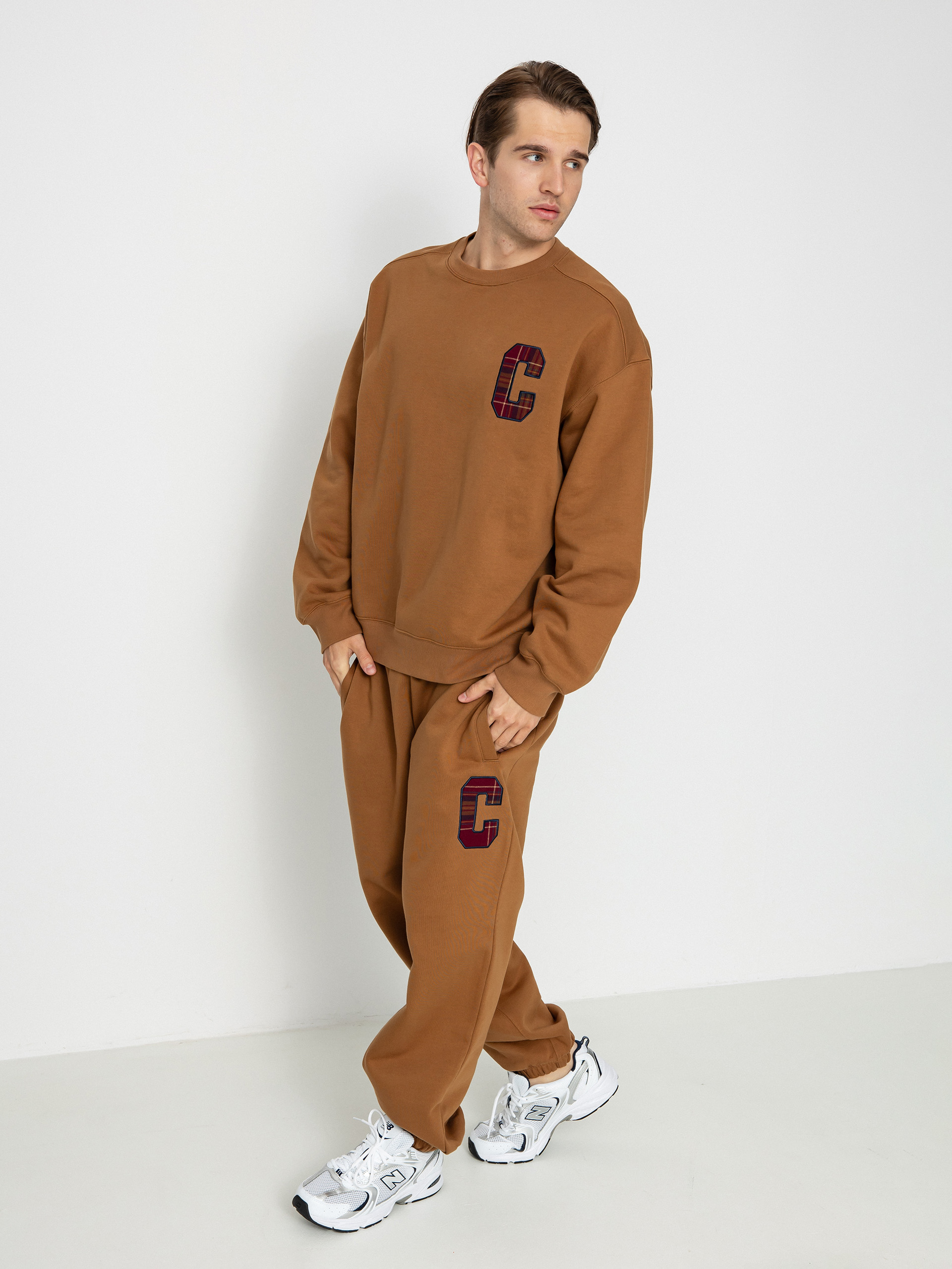 Суитшърт Carhartt WIP Wiles (hamilton brown)