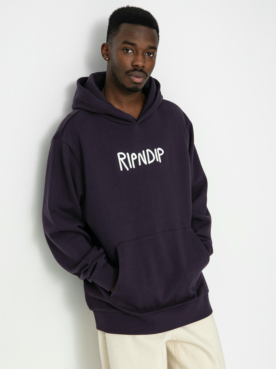 Суитшърт с качулка RipNDip Rubber Logo HD (dark purple)