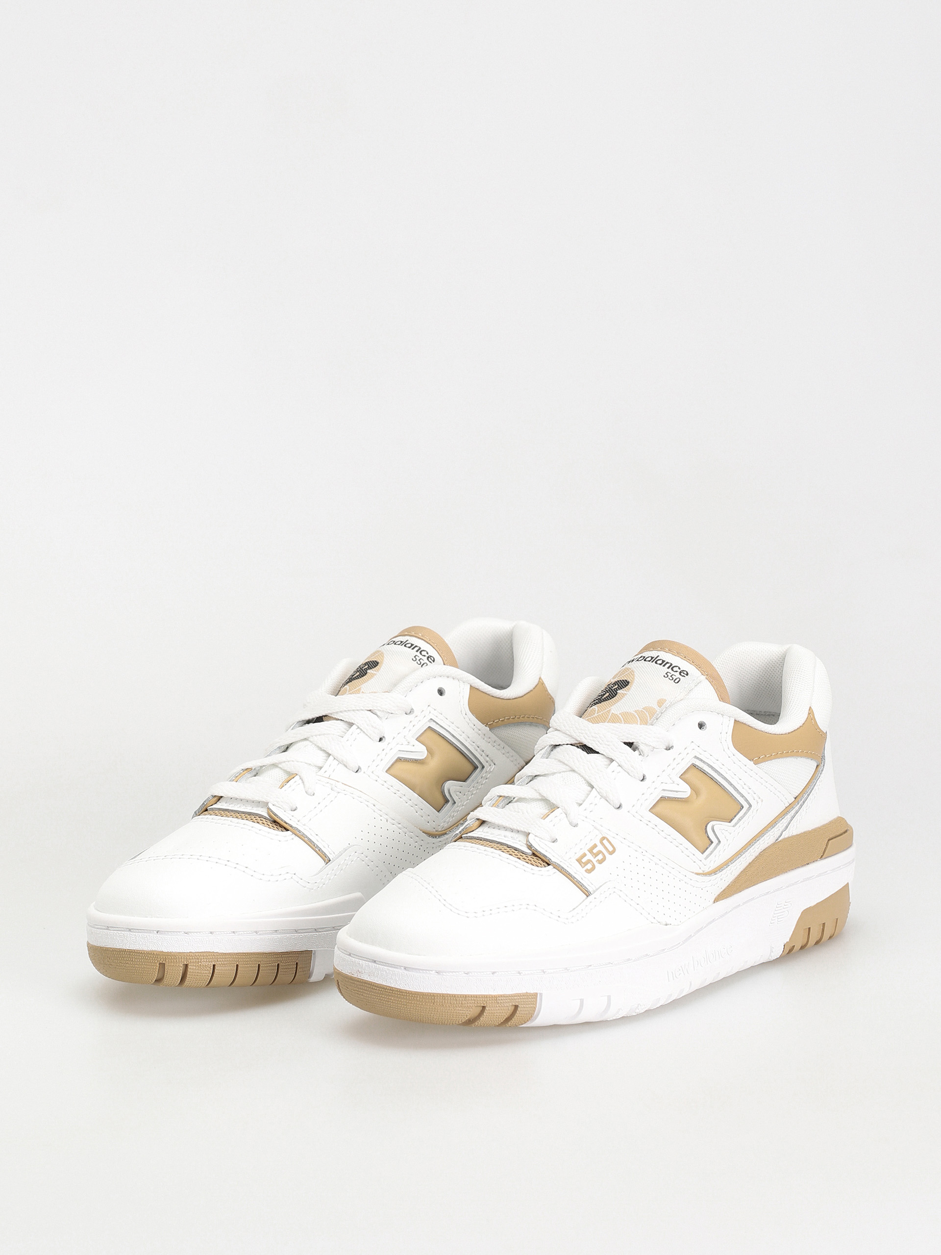 Обувки New Balance 550 Wmn (white)