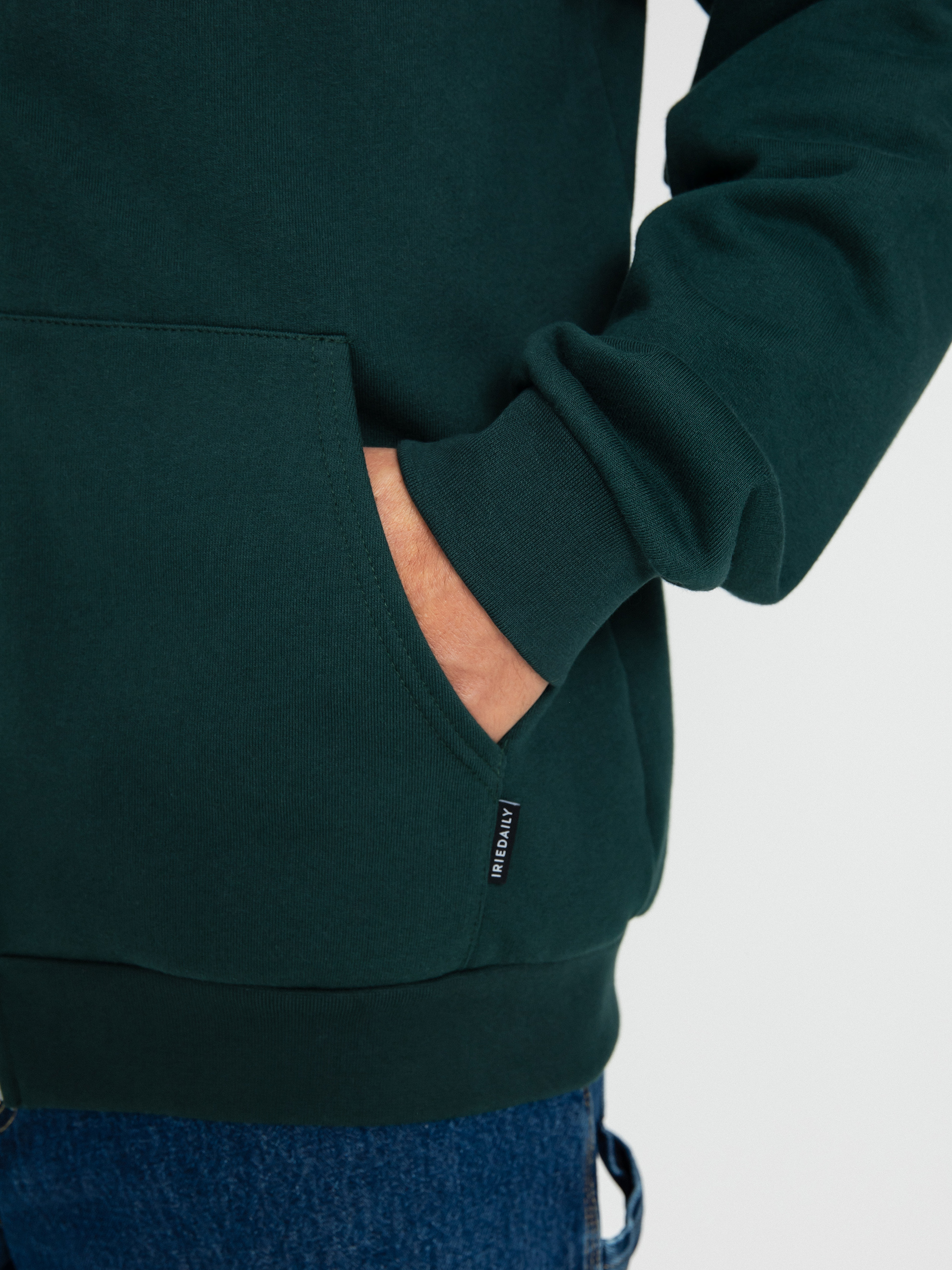 Суитшърт с качулка Iriedaily Mini Flag 2 ZHD (night forest)