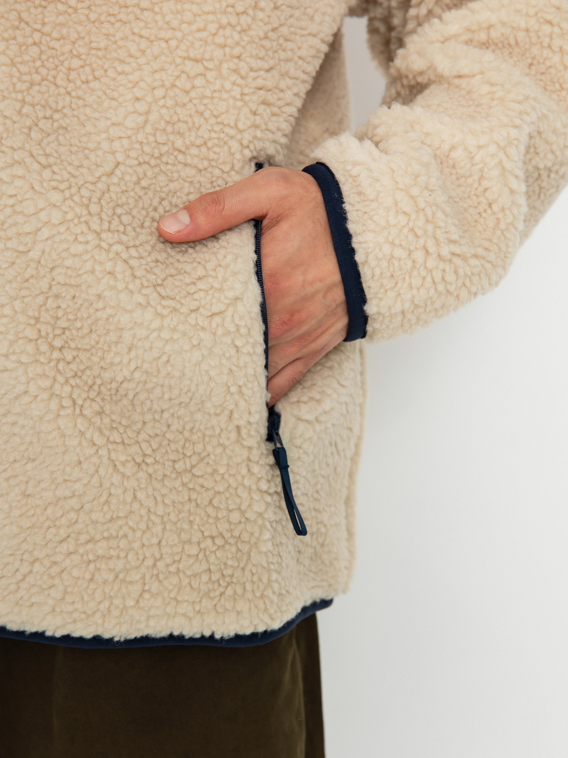 Яке Gramicci Sherpa (natural)