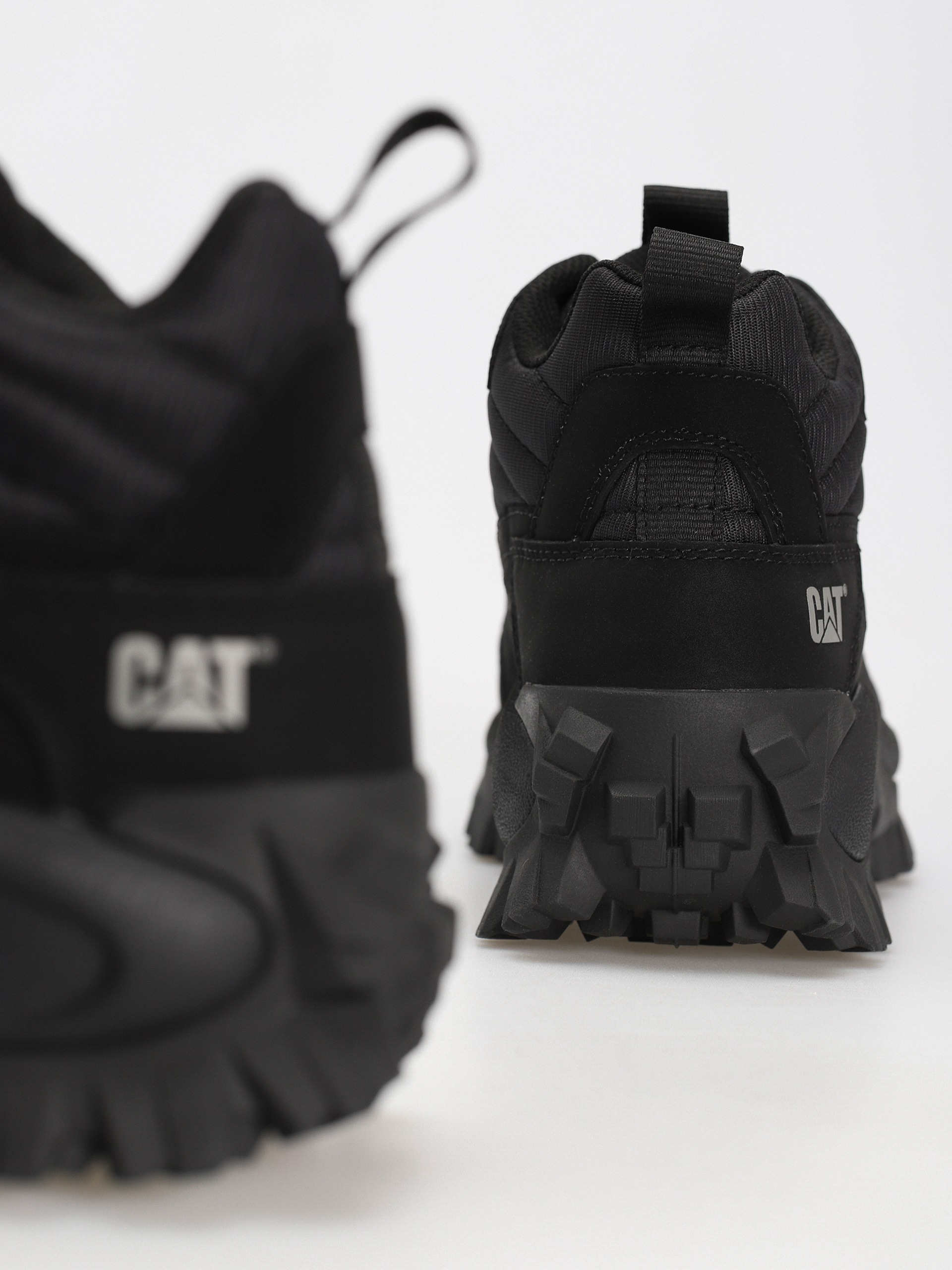 Обувки Caterpillar Intruder Mid (black)