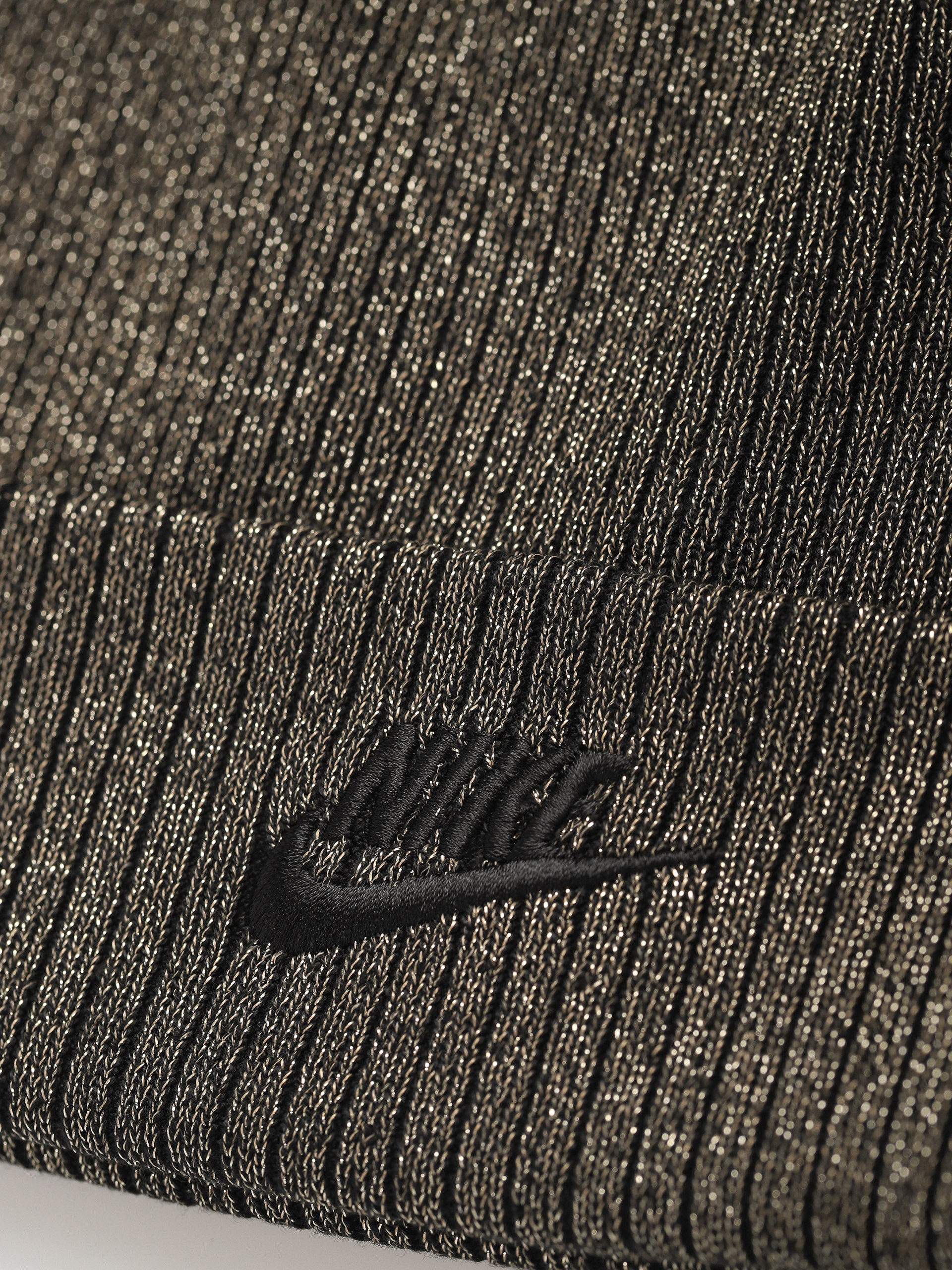 Шапка Nike SB Peak Metallic (black)