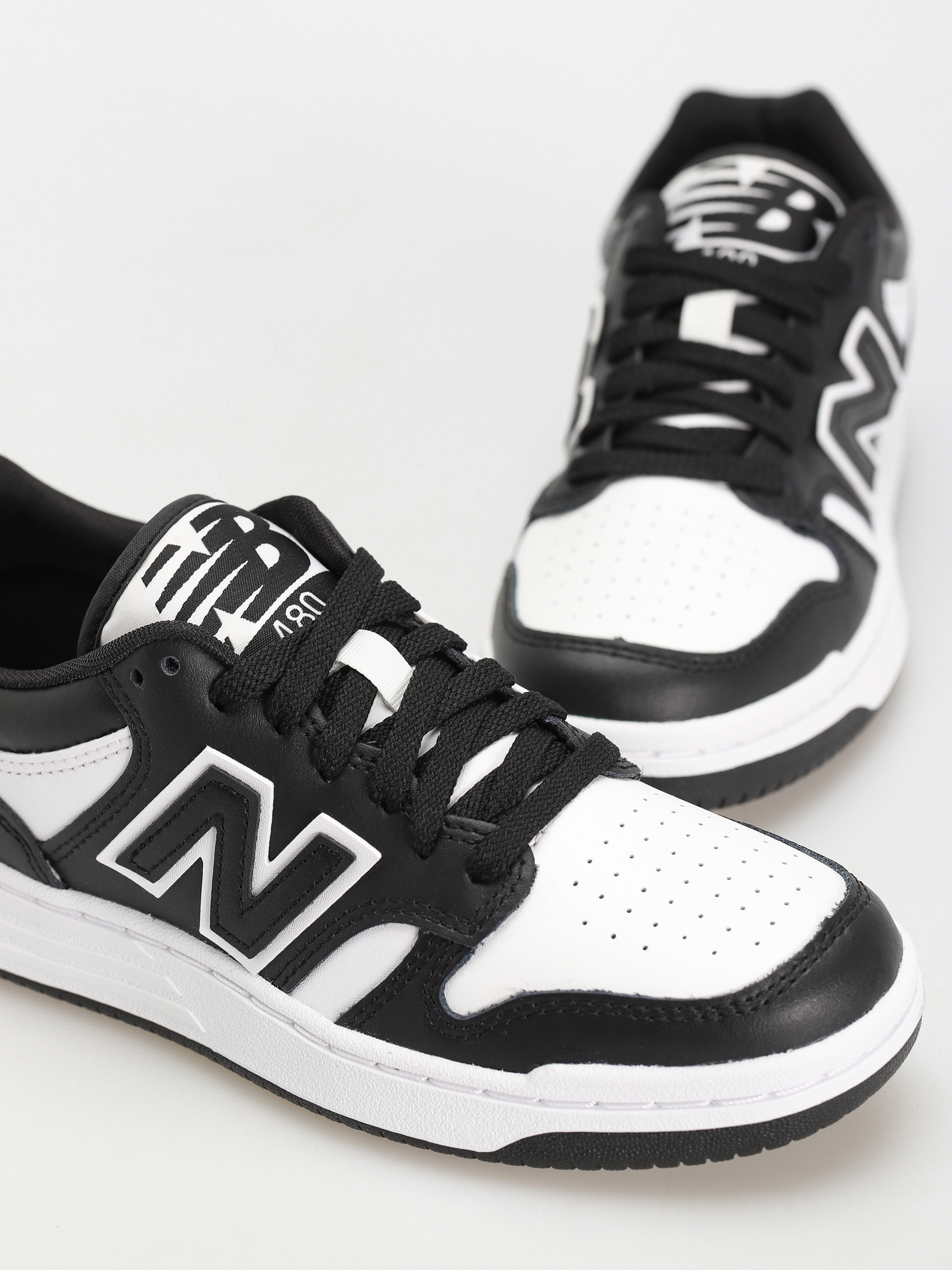 Обувки New Balance 480 (white/black)