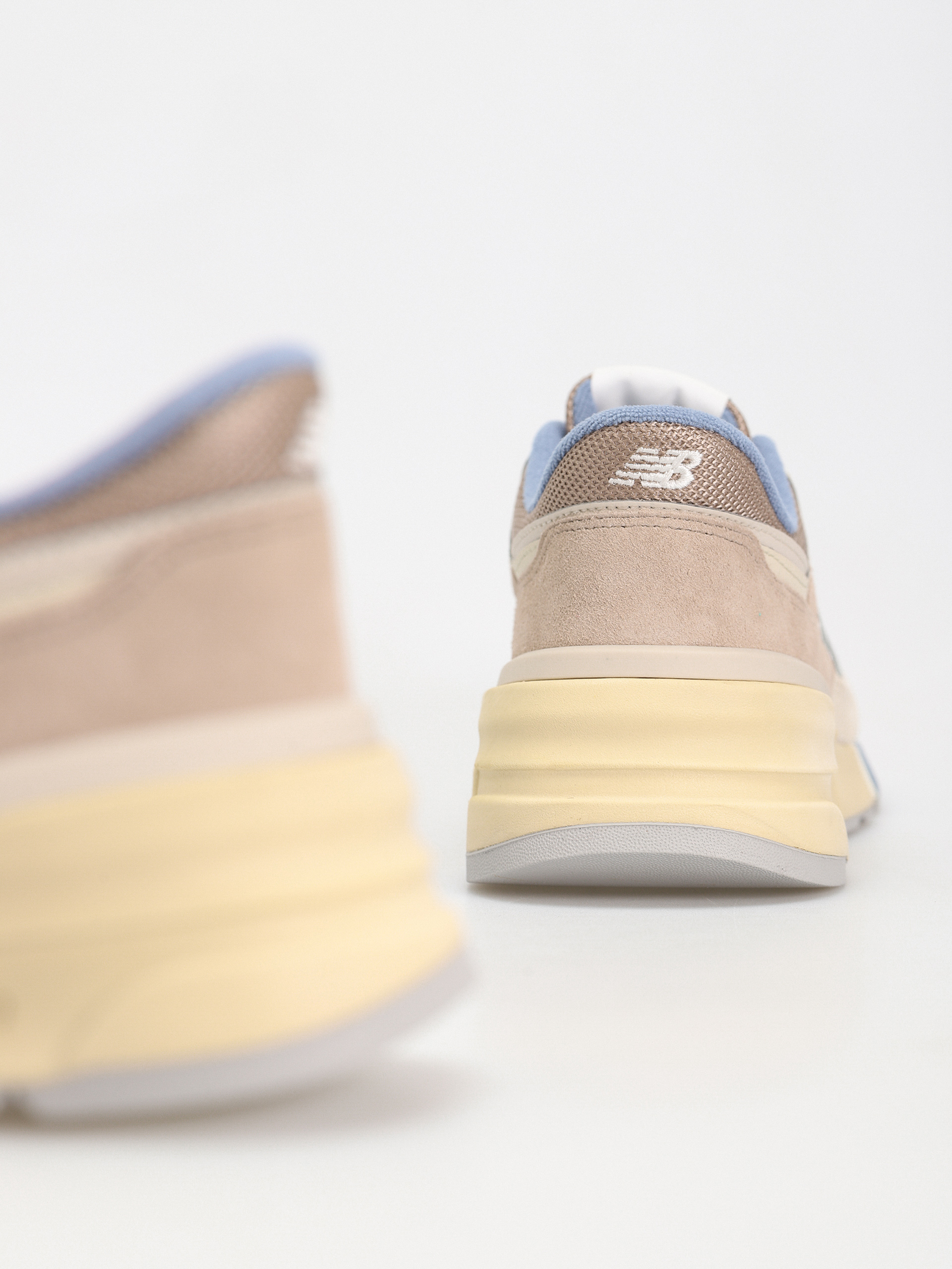 Обувки New Balance 997 (driftwood)