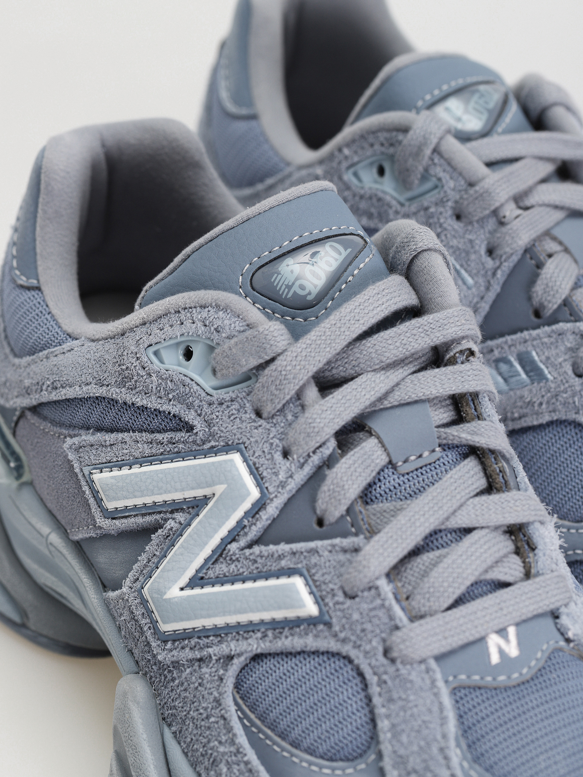 Обувки New Balance 9060 (arctic grey)